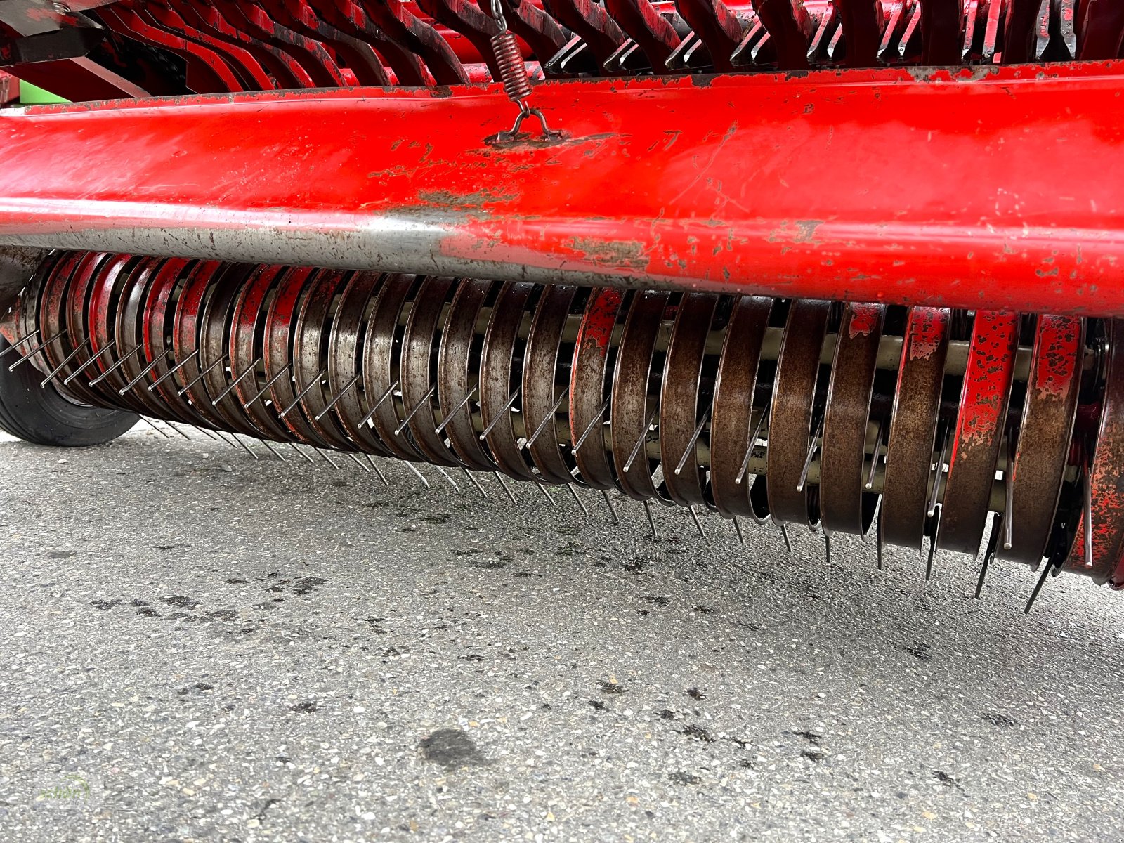 Ladewagen des Typs Pöttinger Ladeprofi 2 mit neuen 19-er Breitreifen, Gebrauchtmaschine in Burgrieden (Bild 18)