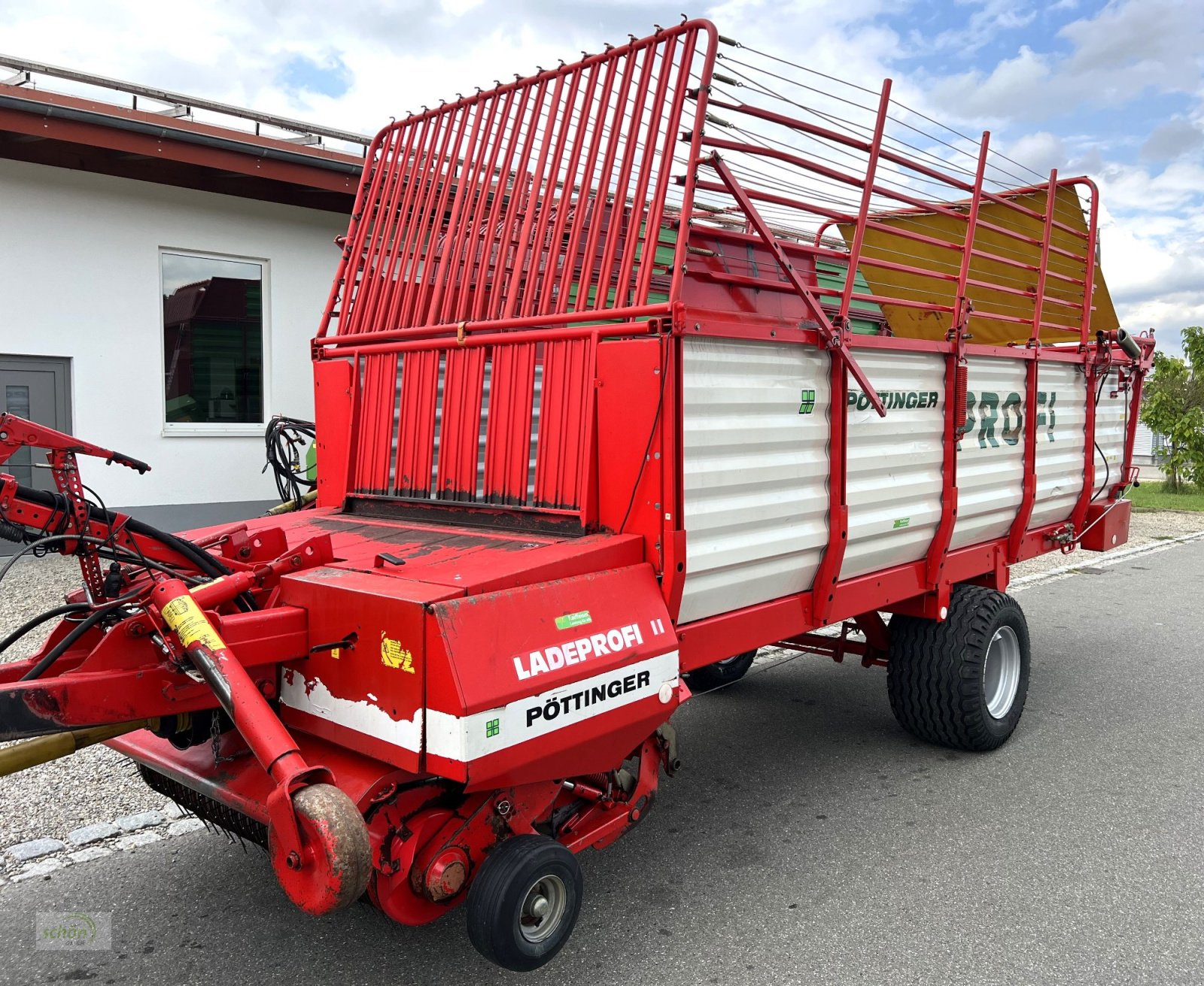 Ladewagen του τύπου Pöttinger Ladeprofi 2 mit neuen 19-er Breitreifen, Gebrauchtmaschine σε Burgrieden (Φωτογραφία 1)