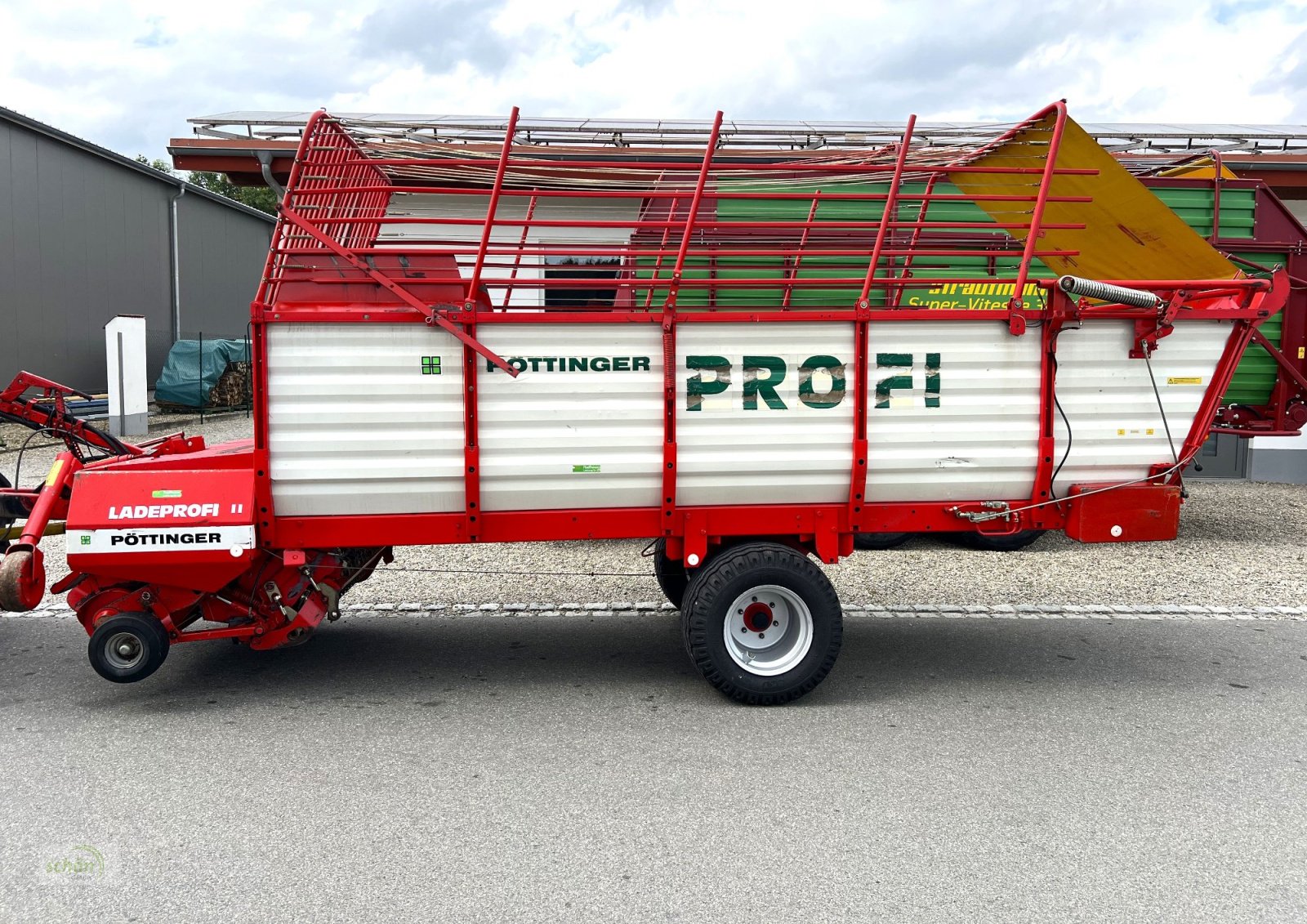 Ladewagen του τύπου Pöttinger Ladeprofi 2 mit neuen 19-er Breitreifen, Gebrauchtmaschine σε Burgrieden (Φωτογραφία 2)