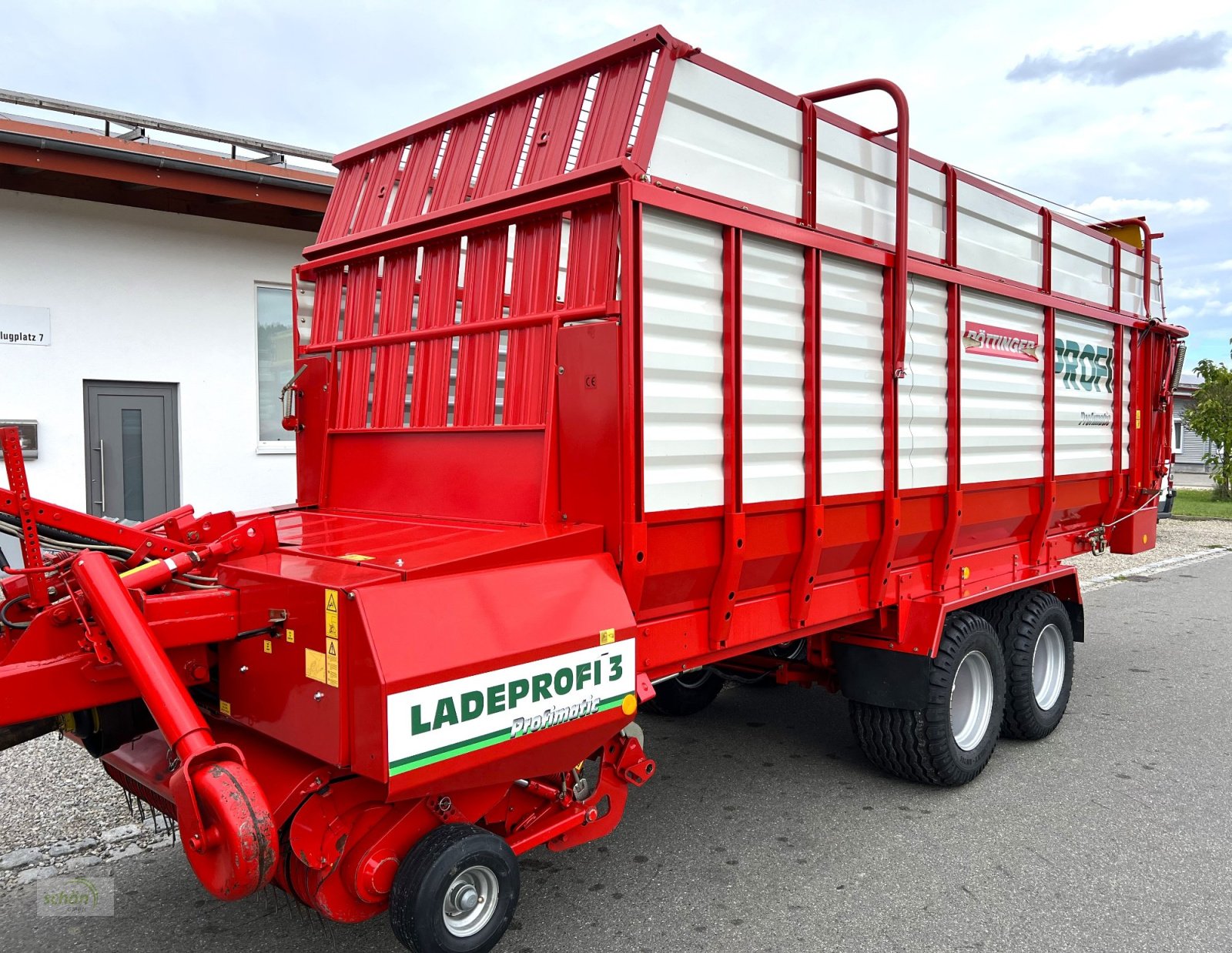 Ladewagen του τύπου Pöttinger Ladeprofi 3 G Profimatic im Topzustand und mit neuen 19-er Breitreifen, Gebrauchtmaschine σε Burgrieden (Φωτογραφία 1)