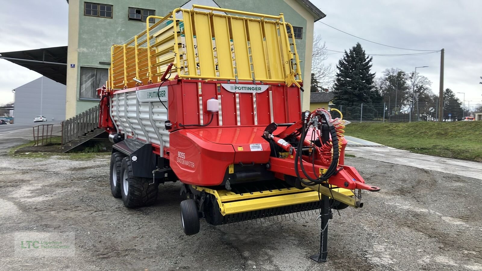 Ladewagen van het type Pöttinger Sonstiges, Vorführmaschine in Großpetersdorf (Foto 2)