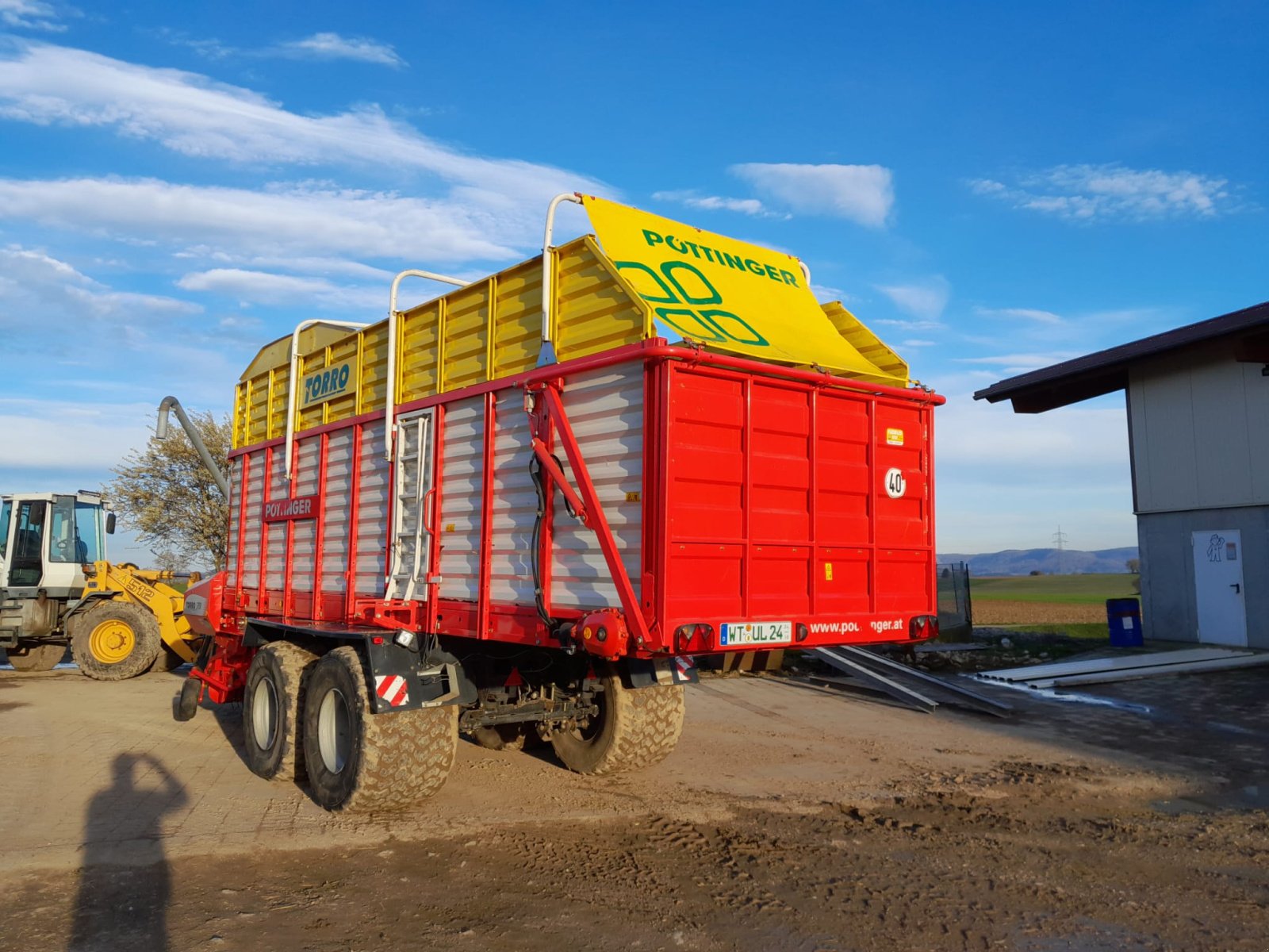 Ladewagen des Typs Pöttinger Torro 5700 L, Gebrauchtmaschine in Wutach (Bild 2)