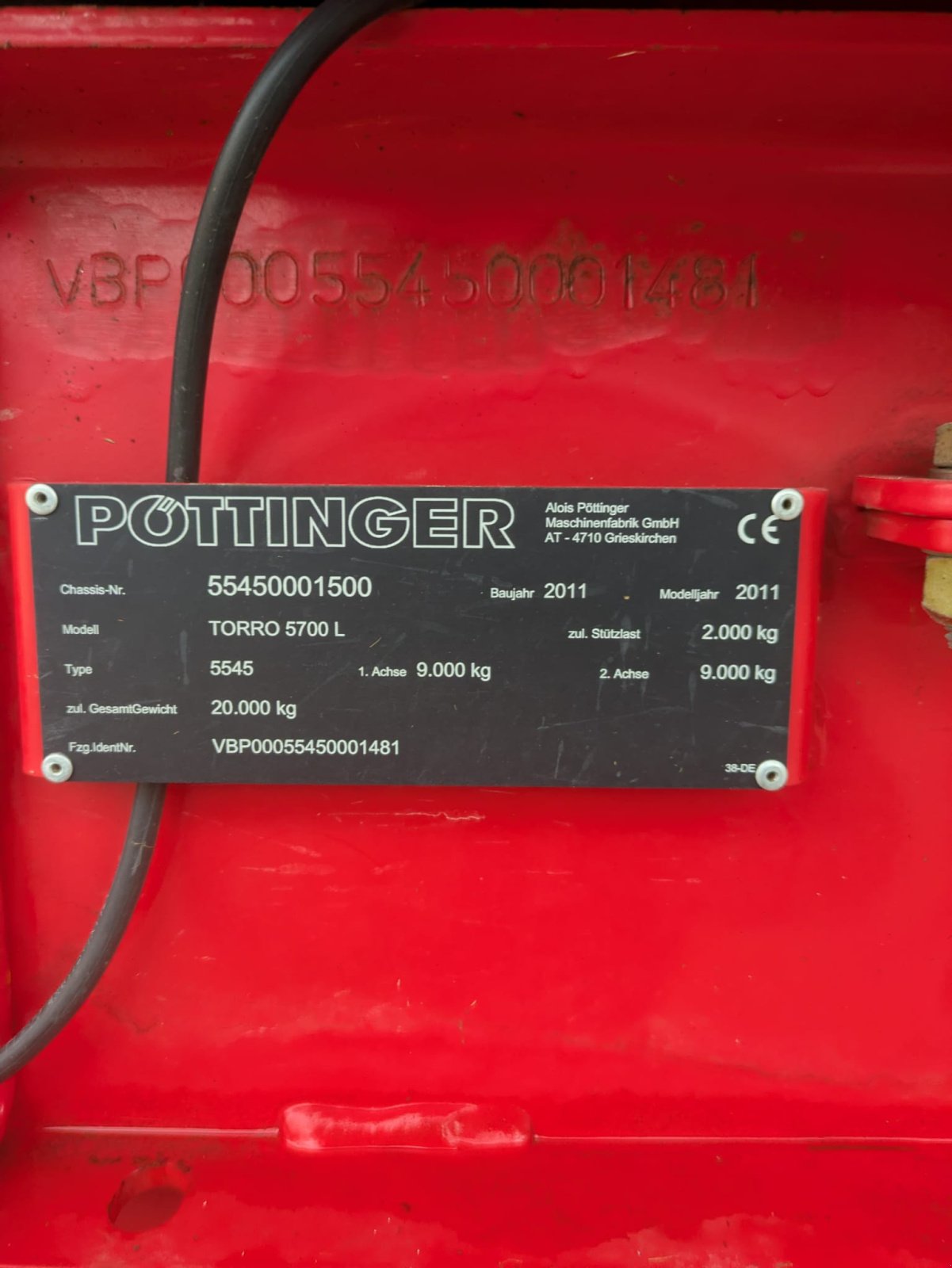 Ladewagen des Typs Pöttinger Torro 5700 L, Gebrauchtmaschine in Igensdorf (Bild 9)