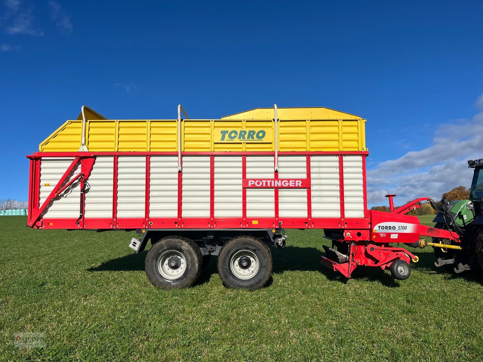 Ladewagen typu Pöttinger Torro 5700, Gebrauchtmaschine v Münsingen (Obrázek 4)