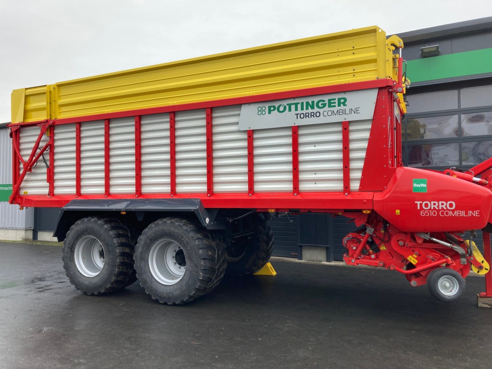 Ladewagen des Typs Pöttinger Torro 6510 L Combinline, Gebrauchtmaschine in Wülfershausen an der Saale (Bild 2)