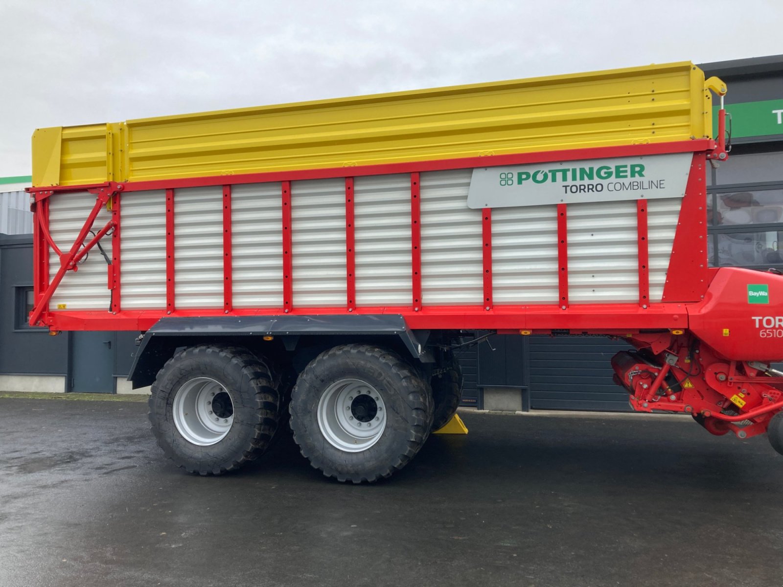 Ladewagen des Typs Pöttinger Torro 6510 L Combinline, Gebrauchtmaschine in Wülfershausen an der Saale (Bild 15)