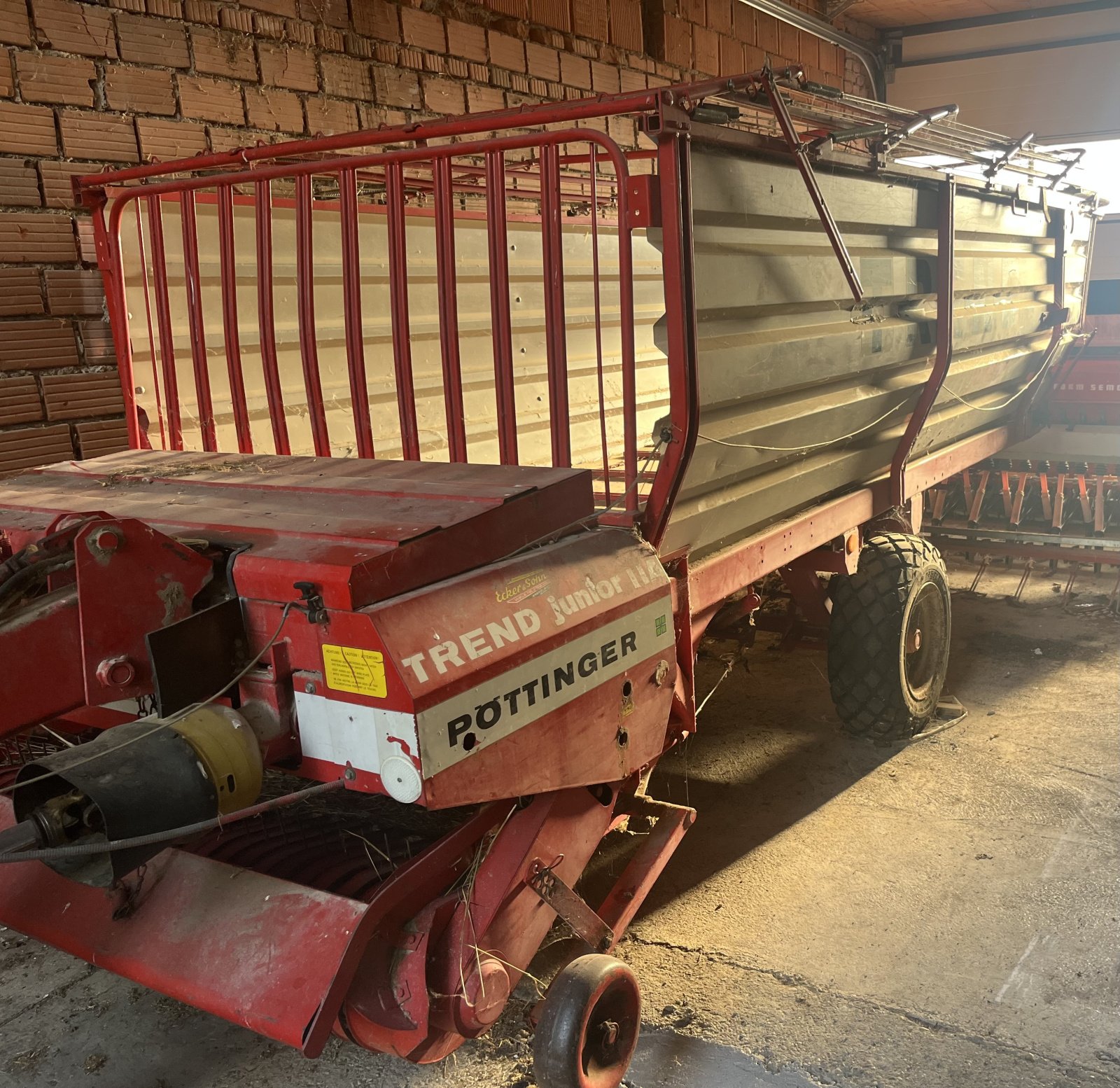 Ladewagen of the type Pöttinger Trend Junior II, Gebrauchtmaschine in Desselbrunn (Picture 1)