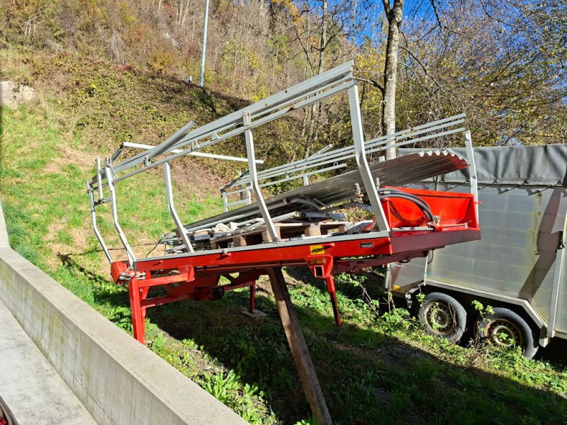 Ladewagen des Typs Reform Vielschnitt Ladegerät, Gebrauchtmaschine in Chur (Bild 1)
