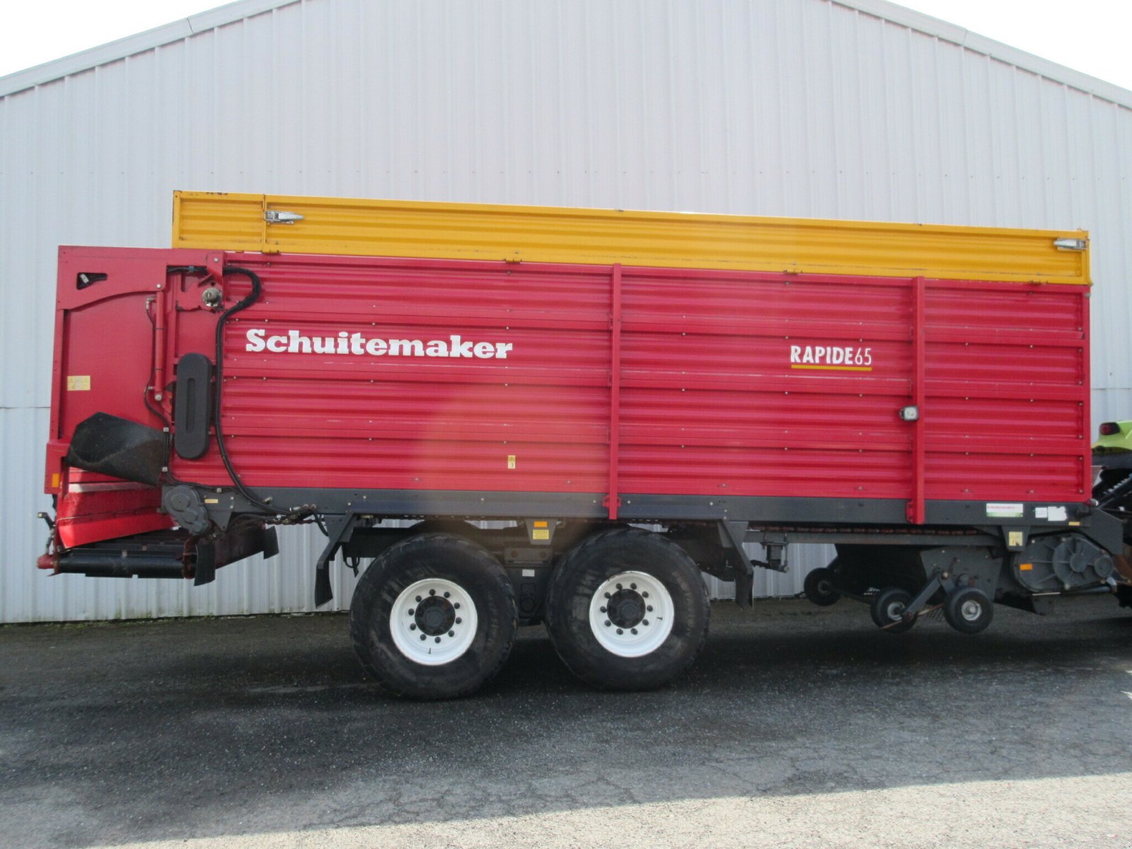 Ladewagen типа Schuitemaker AUTOCHARGEUSE RAPIDE 65V, Gebrauchtmaschine в PLOUIGNEAU (Фотография 4)