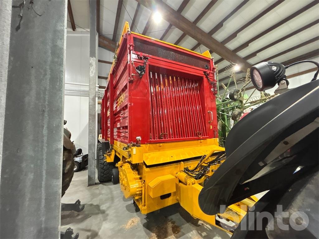 Ladewagen del tipo Schuitemaker Rapide 2000 RX400W, Gebrauchtmaschine In Düsseldorf (Immagine 7)