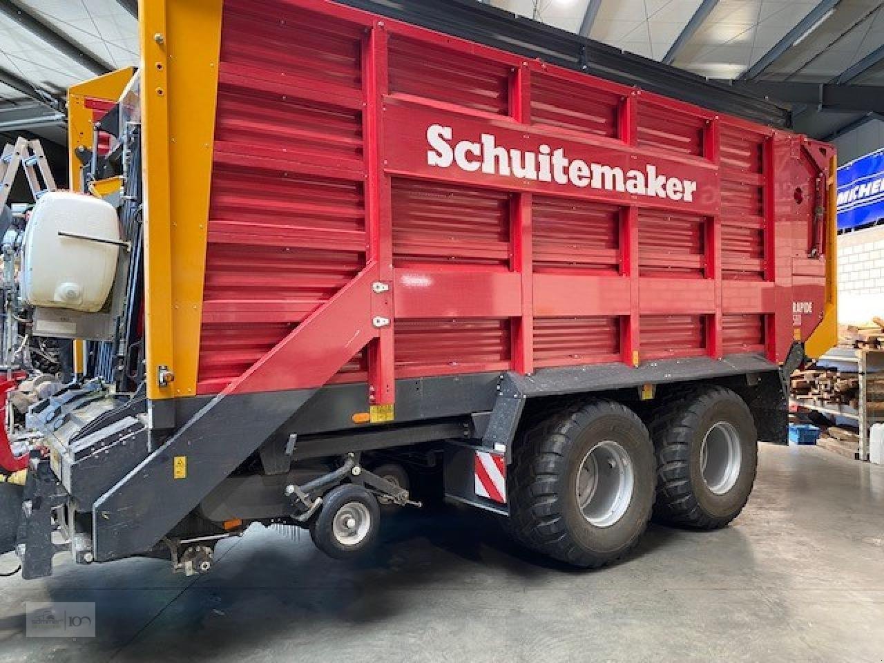 Ladewagen des Typs Schuitemaker Rapide 580W, Neumaschine in Eslohe–Bremke (Bild 1)