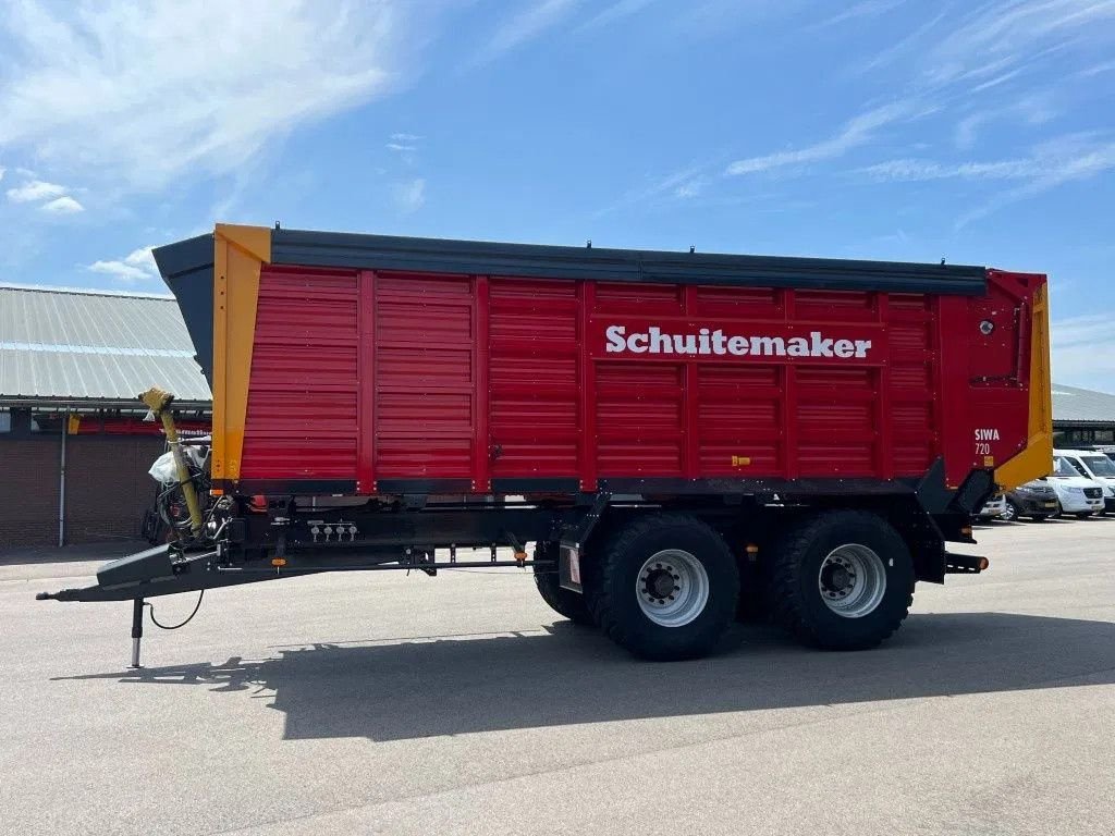 Ladewagen des Typs Schuitemaker Siwa 720 W, Gebrauchtmaschine in BENNEKOM (Bild 7)