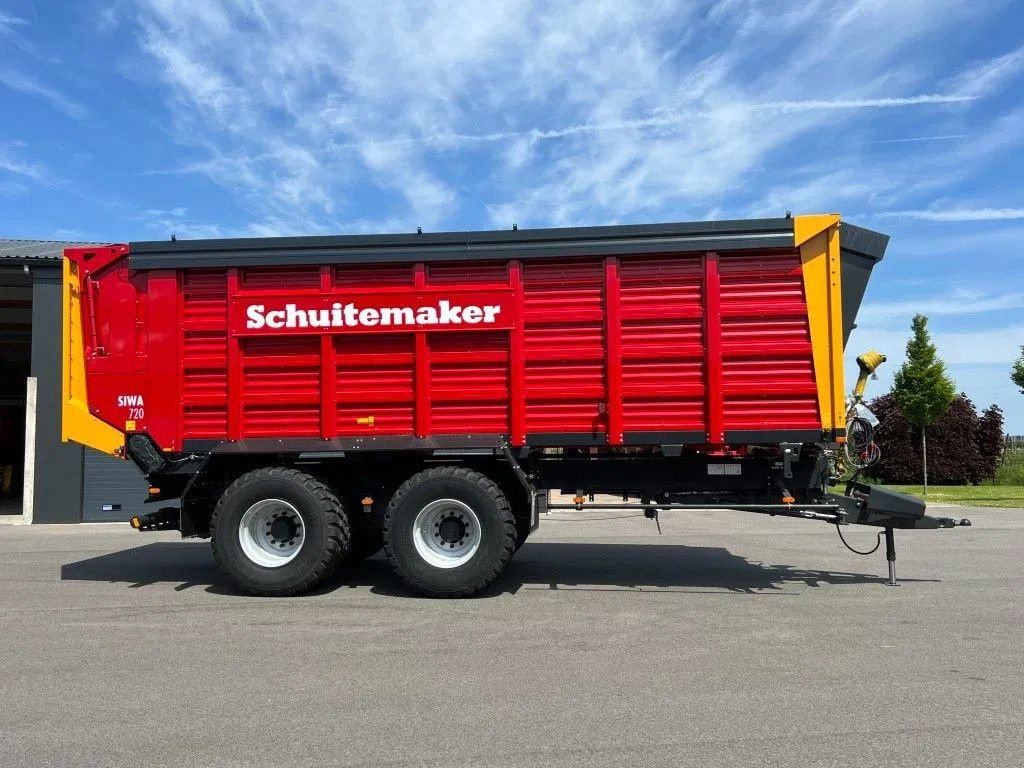 Ladewagen des Typs Schuitemaker Siwa 720 W, Gebrauchtmaschine in BENNEKOM (Bild 2)