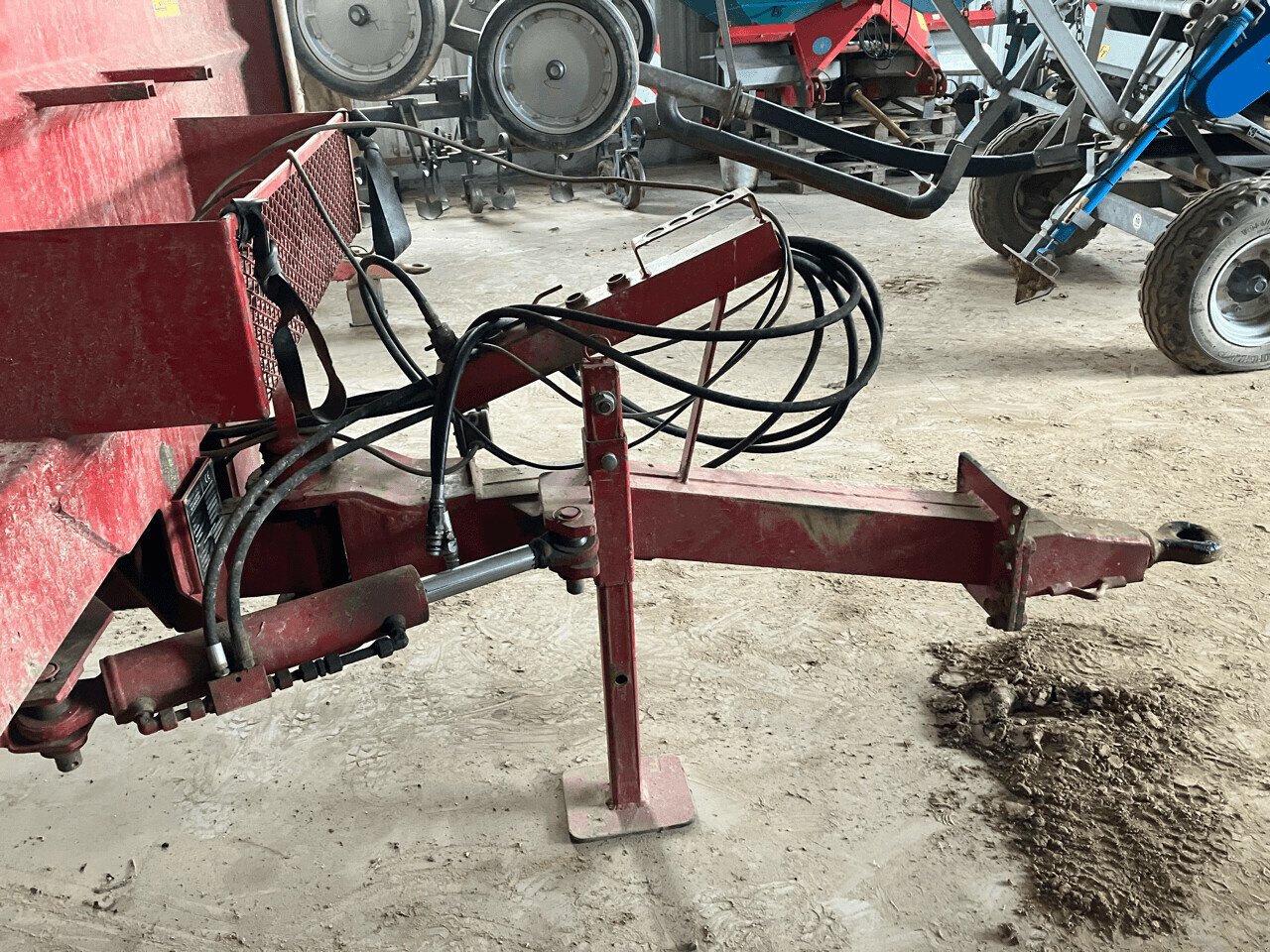 Ladewagen des Typs Sonstige REMORQUE BACHEE+TAPIS GOURMELO, Gebrauchtmaschine in PLOUIGNEAU (Bild 7)