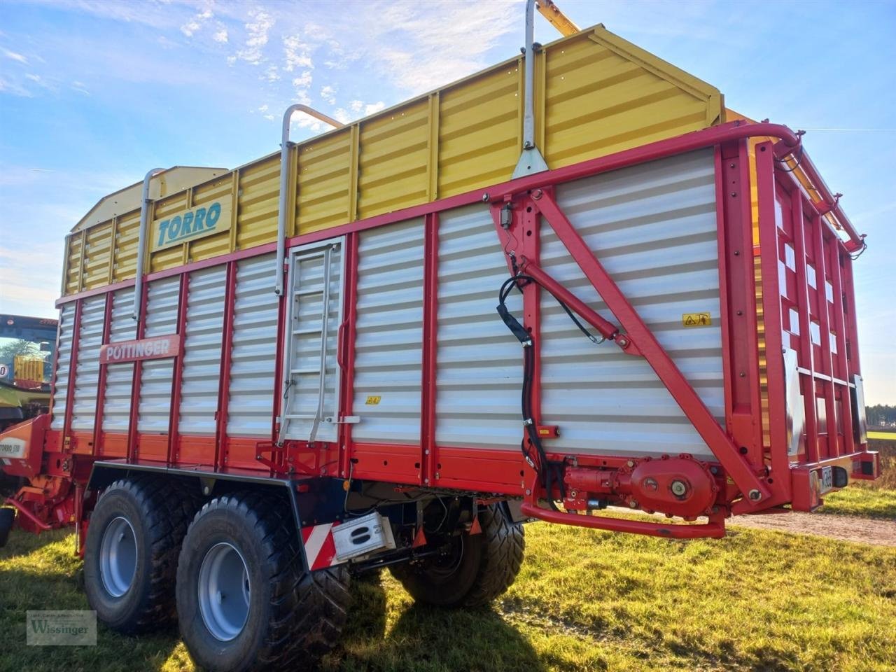 Ladewagen van het type Sonstige Torro 5700 L, Gebrauchtmaschine in Thalmässing (Foto 2)