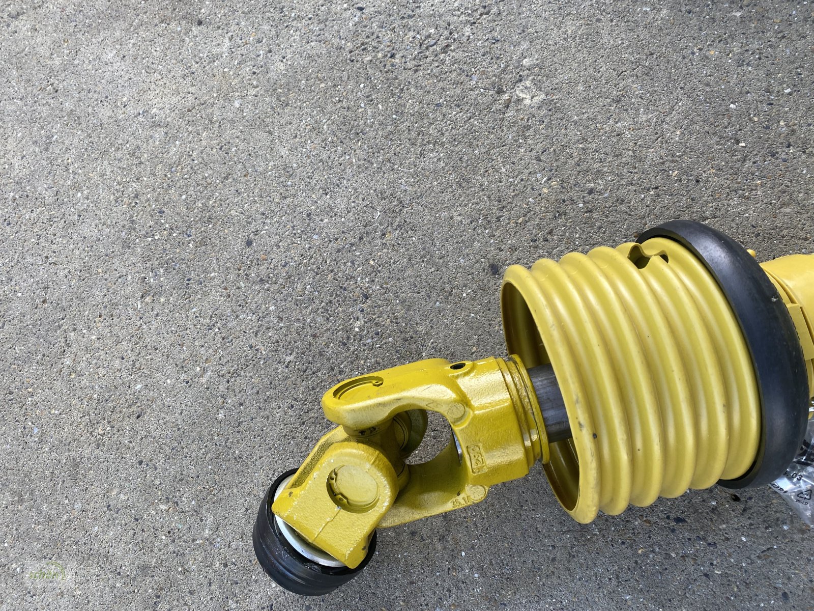 Ladewagen des Typs Sonstige Viele Zapfwellen, Zapfwellenhälften mit Rutschkupplungen usw., Gebrauchtmaschine in Burgrieden (Bild 7)