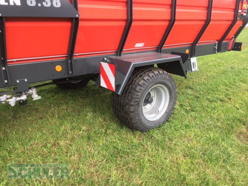 Ladewagen des Typs Stolpen 8.38EA Tief, Neumaschine in St. Märgen (Bild 3)