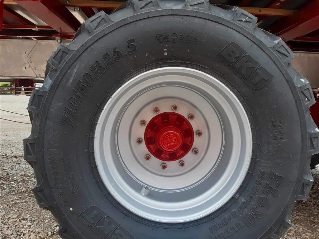 Ladewagen del tipo Strautmann Giga Trailer 460, Gebrauchtmaschine In Nykøbing Mors (Immagine 18)