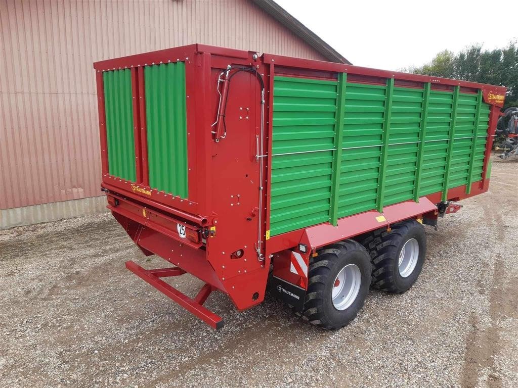 Ladewagen du type Strautmann Giga Trailer 460, Gebrauchtmaschine en Nykøbing Mors (Photo 2)