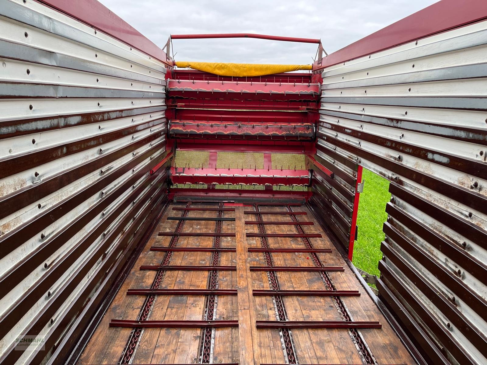 Ladewagen of the type Strautmann GIGA VITESSE 3 DO, Gebrauchtmaschine in Woltersdorf (Picture 2)