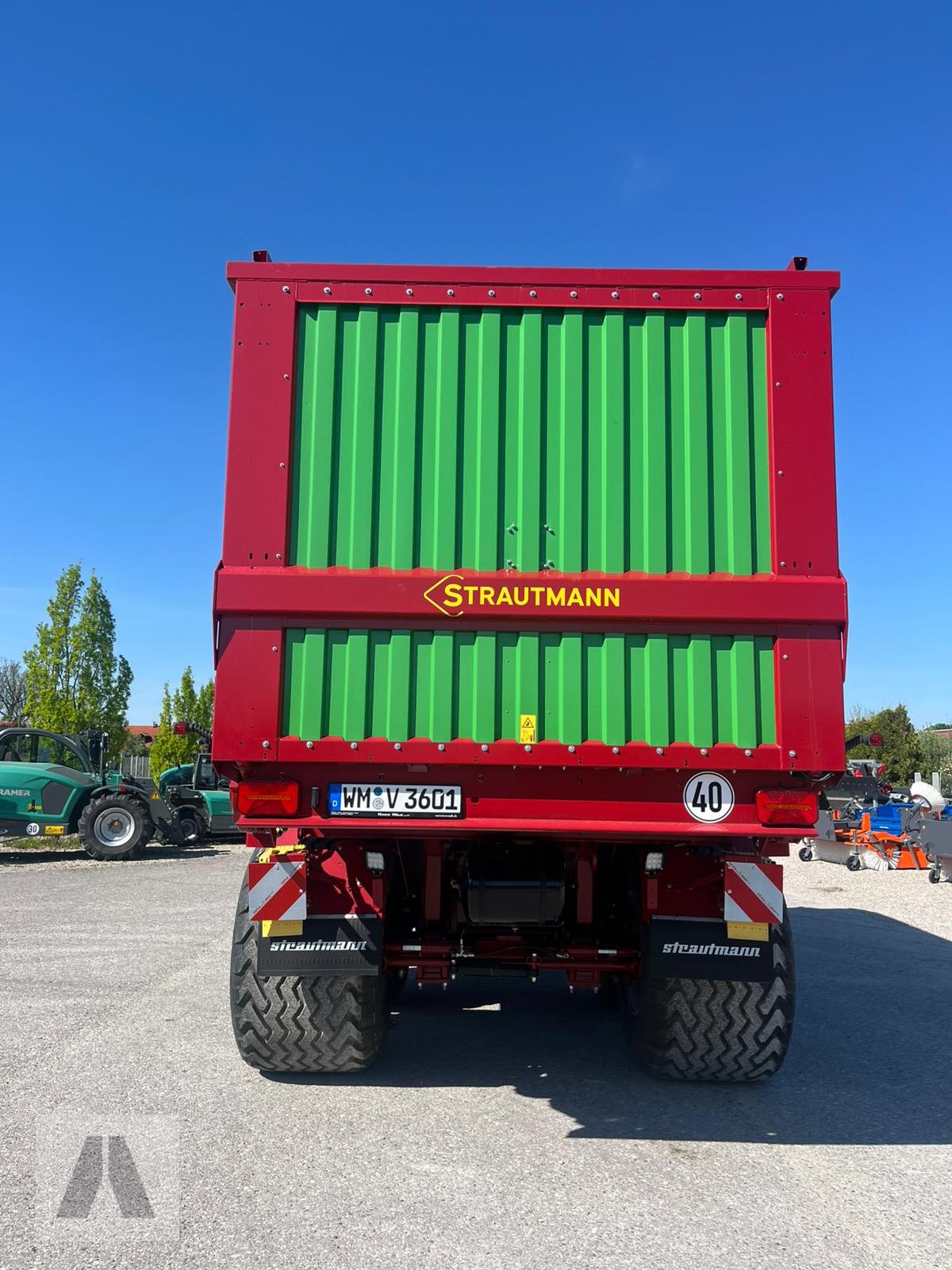 Ladewagen des Typs Strautmann Giga Vitesse 3601, Gebrauchtmaschine in Antdorf (Bild 8)