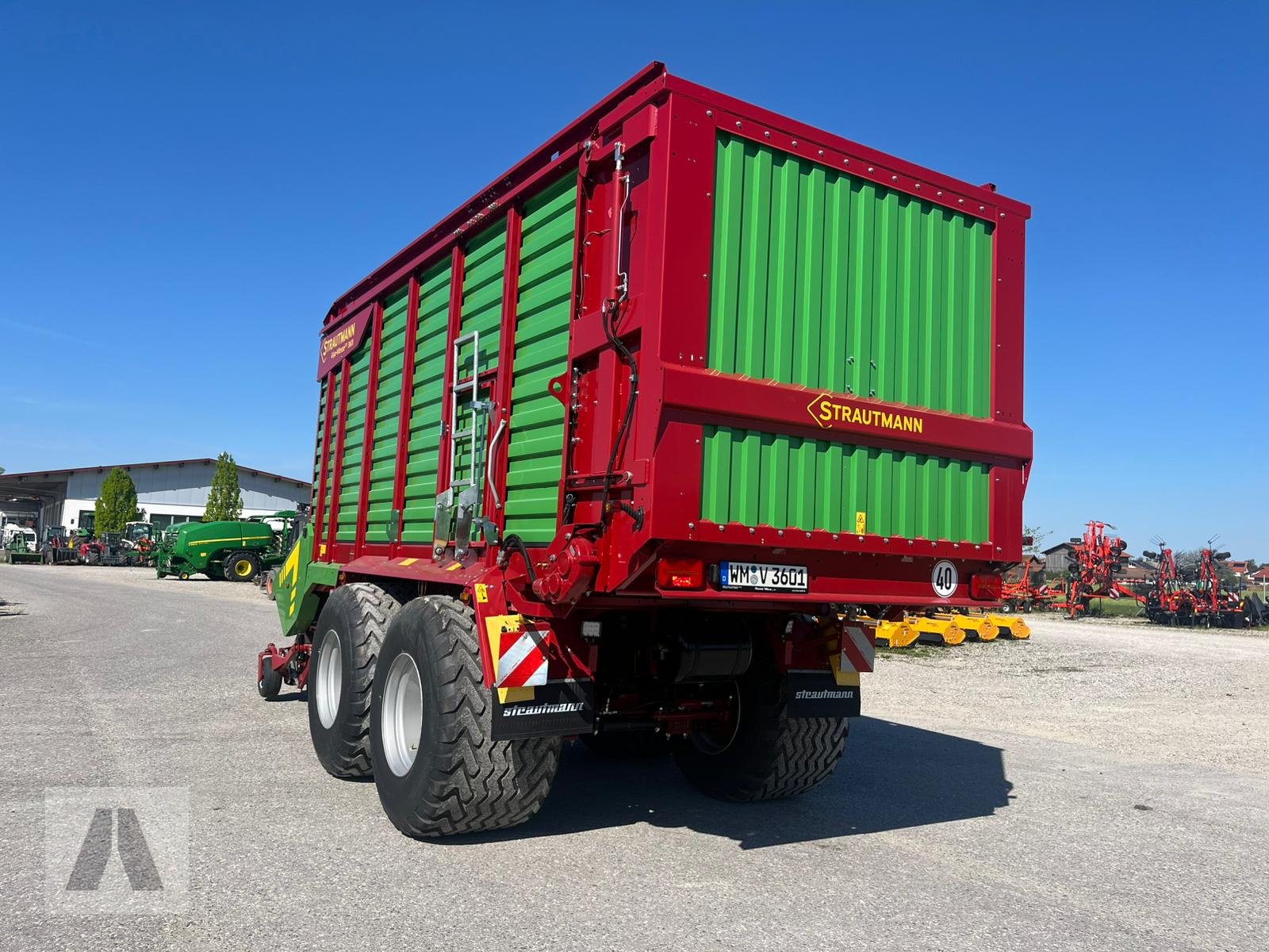 Ladewagen des Typs Strautmann Giga Vitesse 3601, Gebrauchtmaschine in Antdorf (Bild 9)