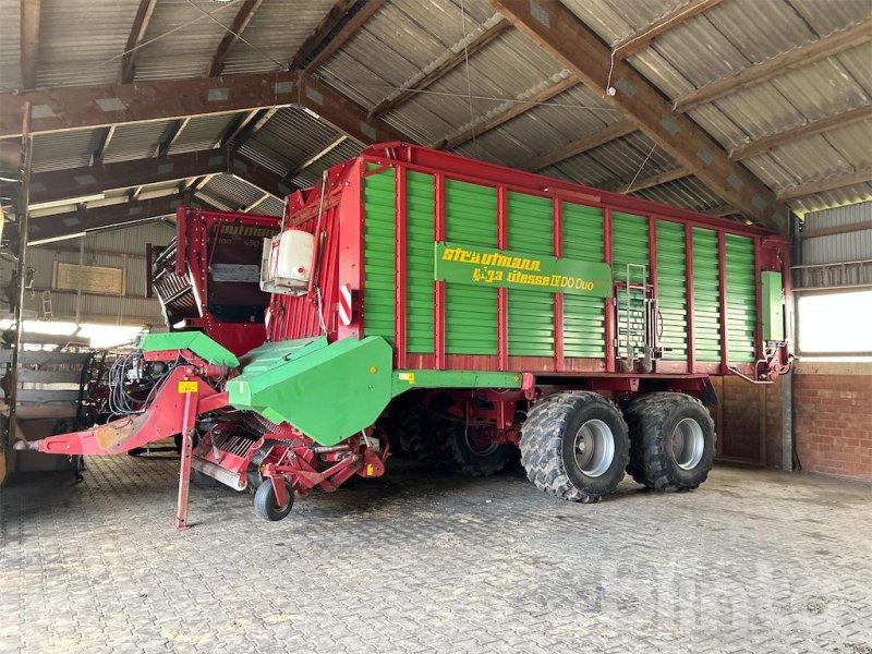 Ladewagen des Typs Strautmann Giga Vitesse 4 DO Duo Plus, Gebrauchtmaschine in Düsseldorf