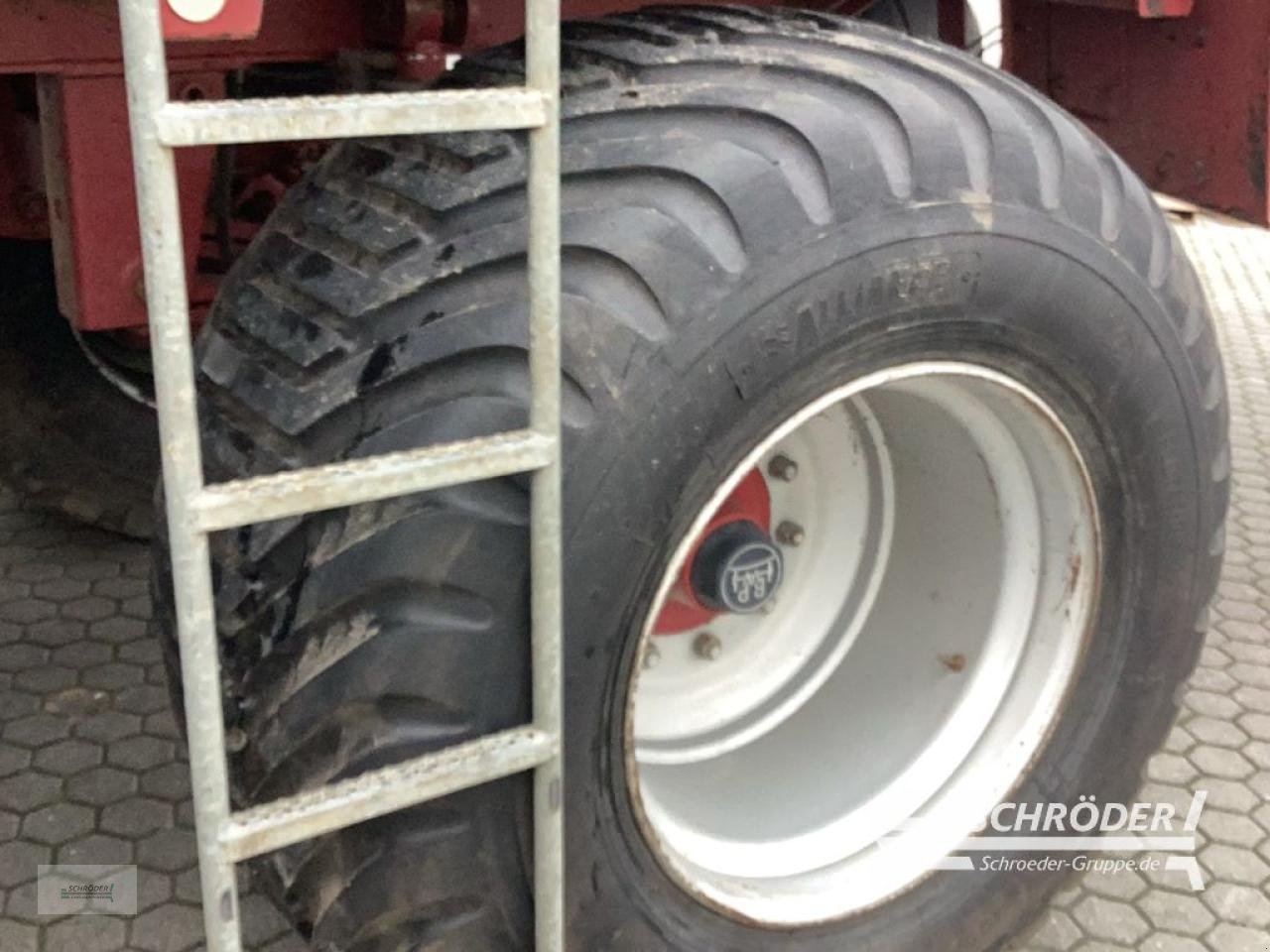 Ladewagen typu Strautmann GIGA VITESSE 4 DO DUO, Gebrauchtmaschine v Scharrel (Obrázek 14)