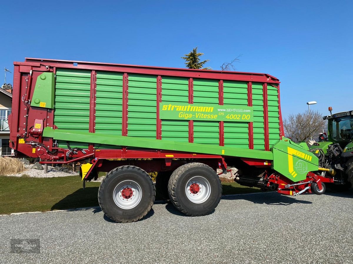 Ladewagen des Typs Strautmann Giga Vitesse 4002 DO Kombi Ladewagen Häckselwage, Gebrauchtmaschine in Rankweil (Bild 5)