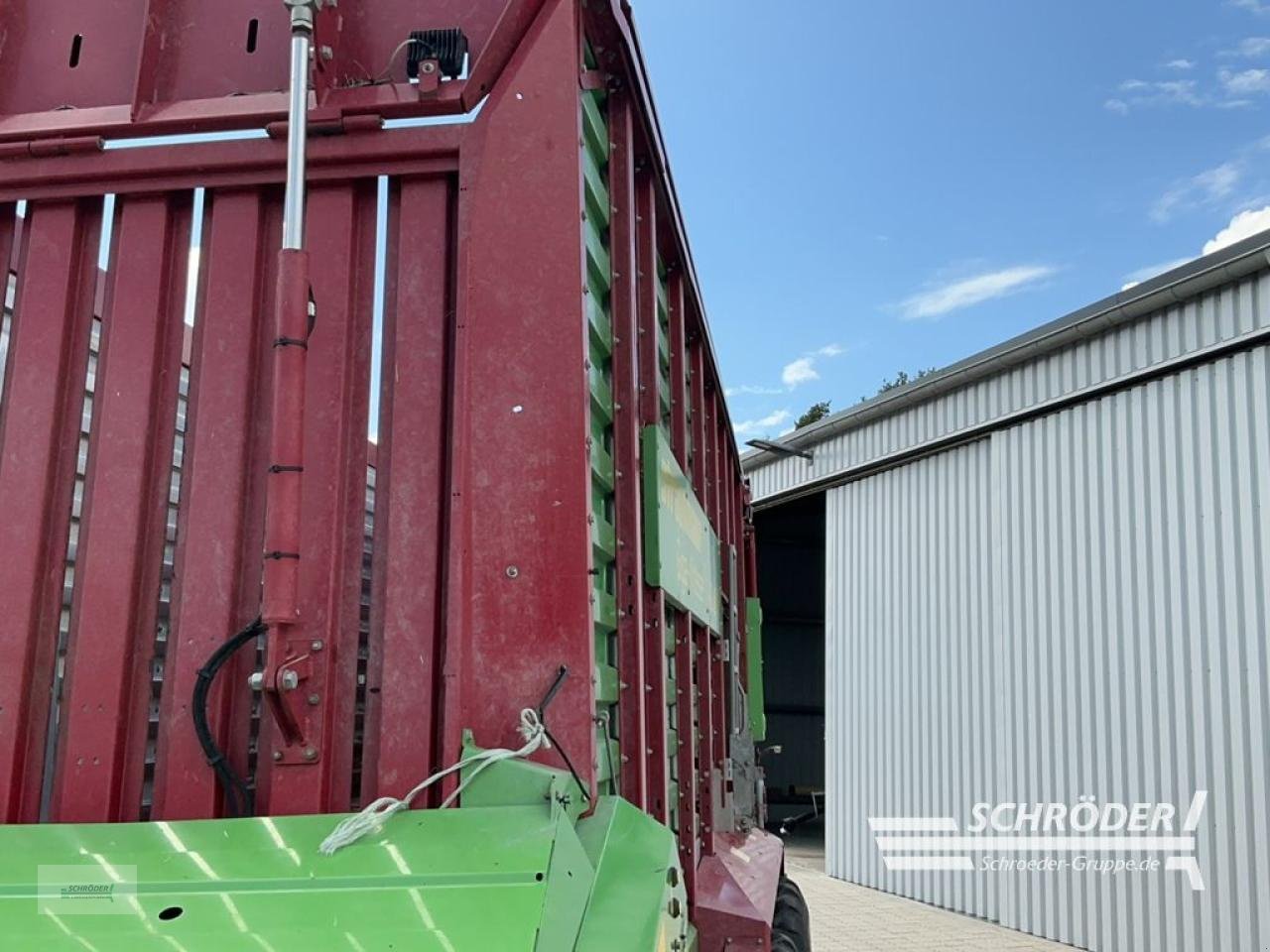 Ladewagen of the type Strautmann GIGA VITESSE 4002 DO, Gebrauchtmaschine in Ahlerstedt (Picture 8)