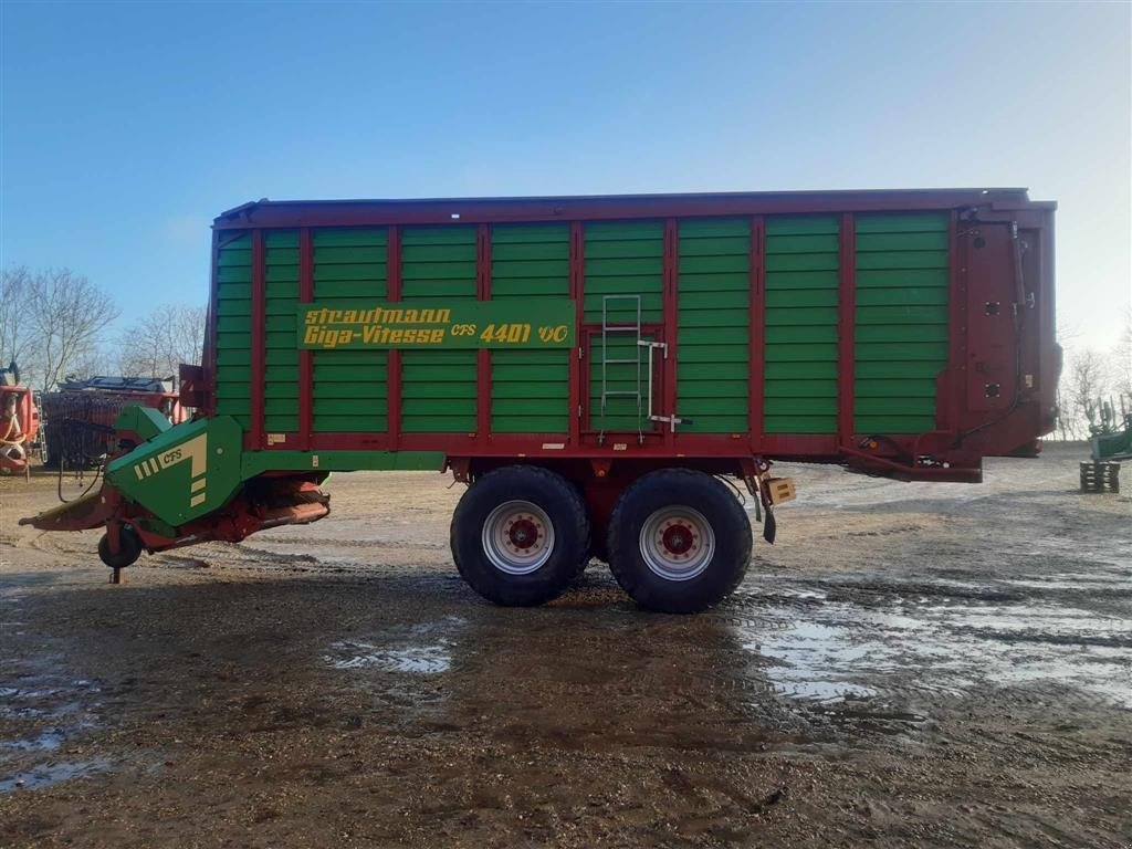 Ladewagen typu Strautmann Giga Vitesse CFS 4401, Gebrauchtmaschine v Nykøbing Mors (Obrázek 9)