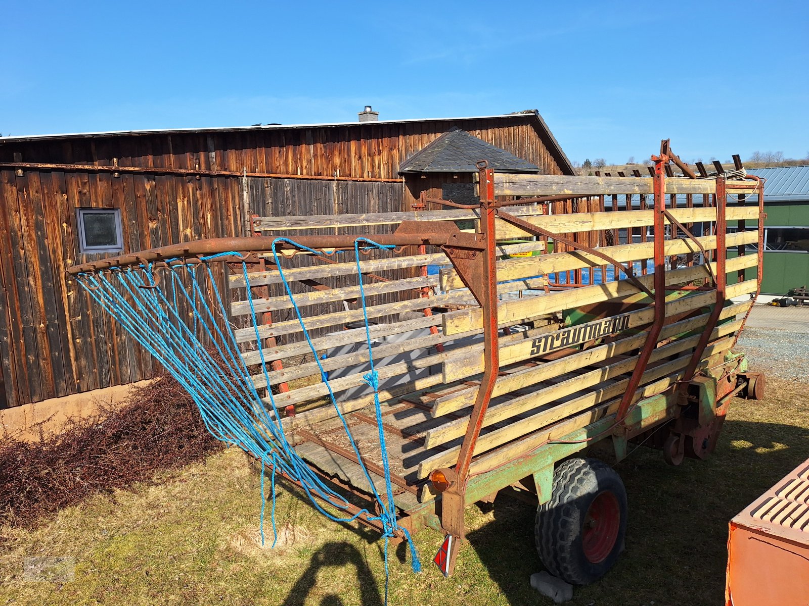 Ladewagen van het type Strautmann LB 18 Ladewagen ( Anhänger ) , kompl.mit Zapfwelle., Gebrauchtmaschine in Tschirn (Foto 2)