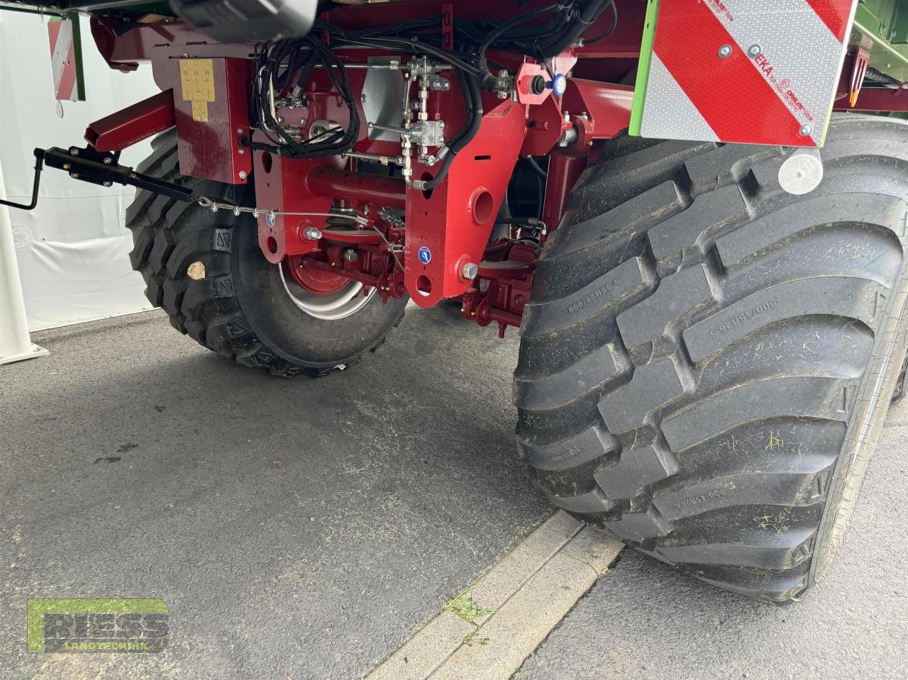 Ladewagen del tipo Strautmann MAGNON 10-430 DO, Neumaschine In Homberg/Ohm - Maulbach (Immagine 8)