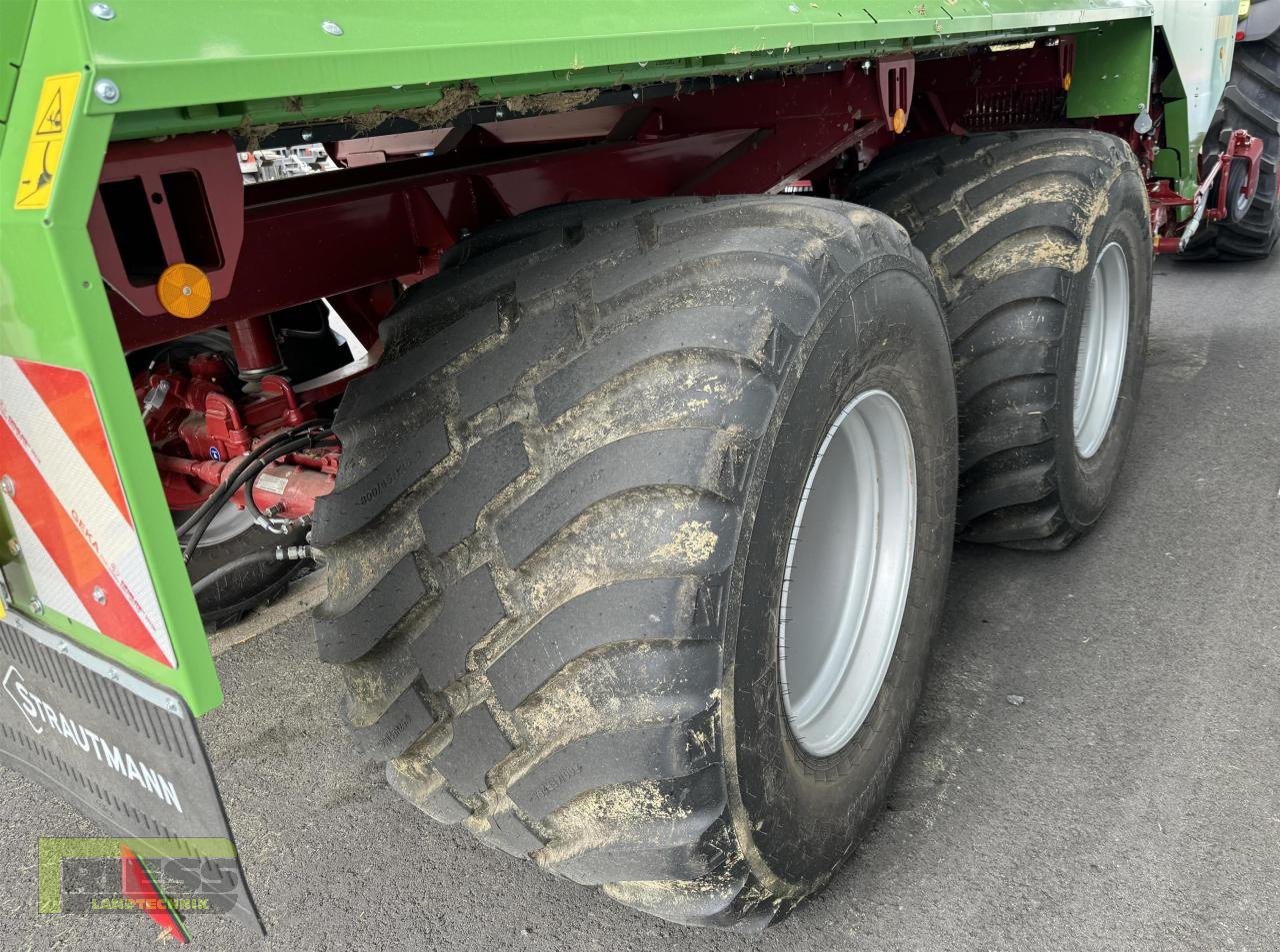 Ladewagen del tipo Strautmann MAGNON 10-430 DO, Neumaschine In Homberg/Ohm - Maulbach (Immagine 9)