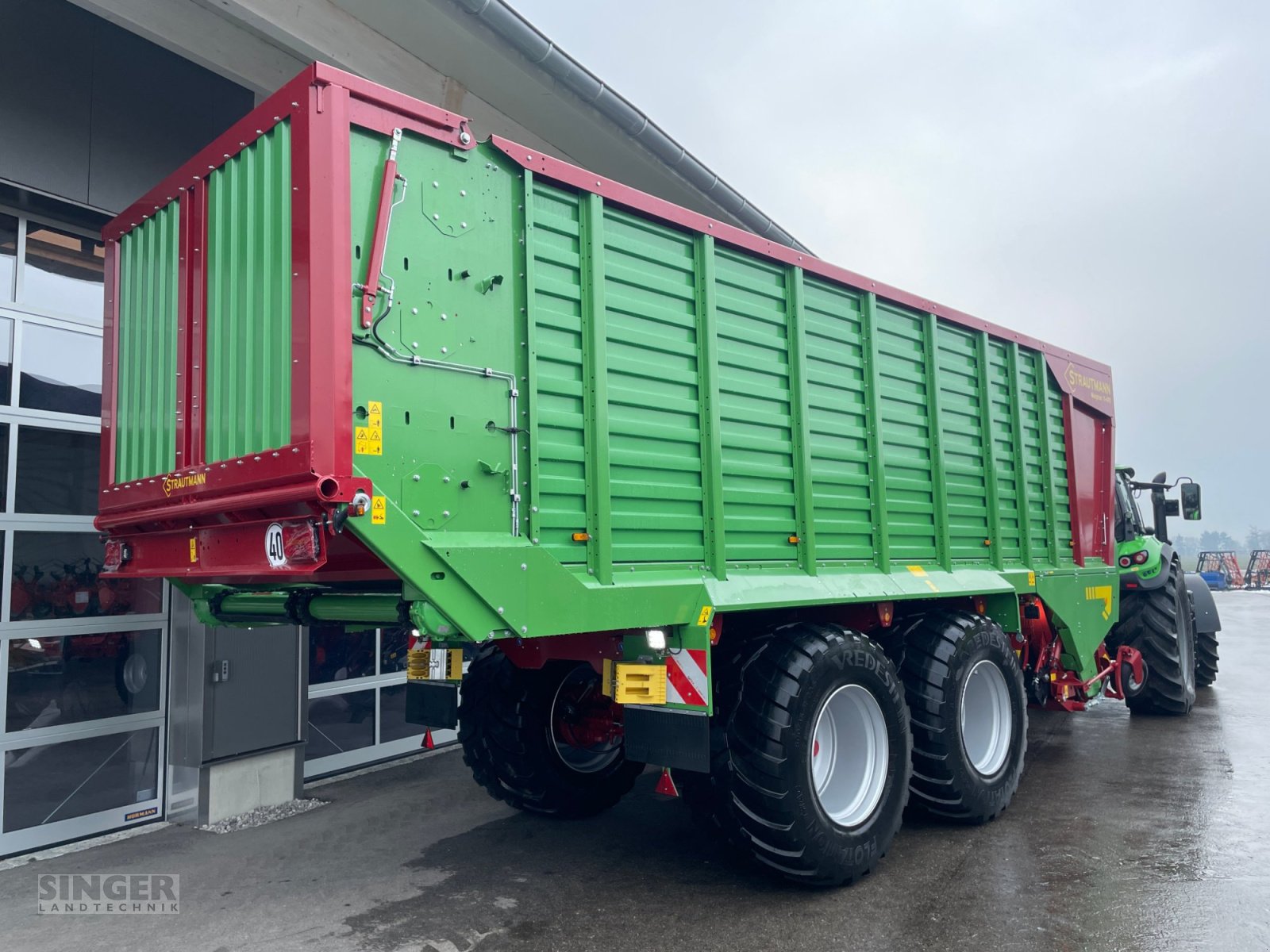 Ladewagen typu Strautmann Magnon 11-470 Kurzschnittladewagen, Neumaschine w Ebenhofen (Zdjęcie 7)