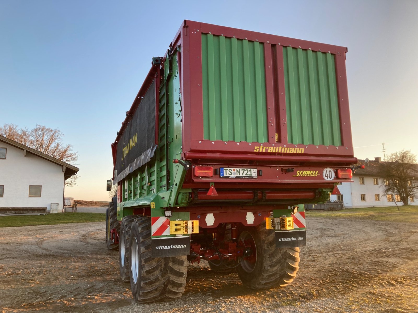 Ladewagen типа Strautmann Magnon CFS 430, Gebrauchtmaschine в Tittmoning (Фотография 4)