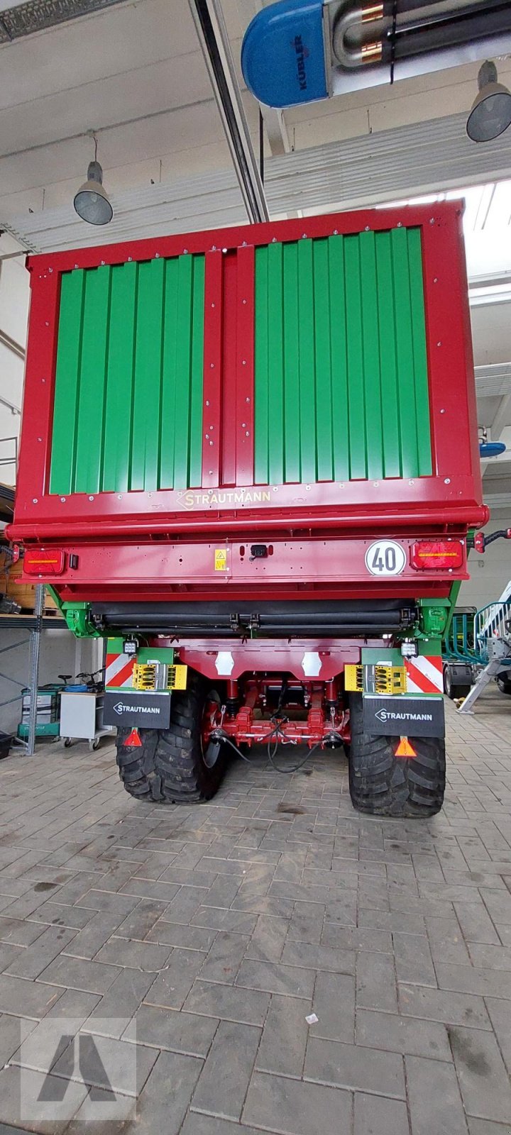 Ladewagen des Typs Strautmann Magnon CFS 470, Neumaschine in Schwabmünchen (Bild 10)