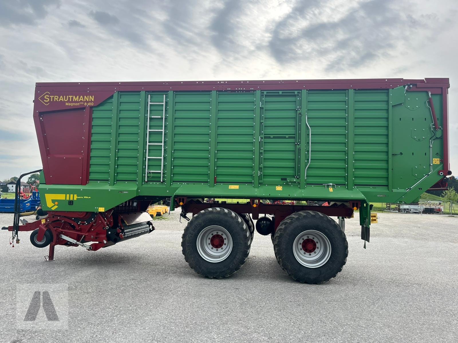 Ladewagen tip Strautmann Magnon CFS 8-410, Neumaschine in Eggenfelden (Poză 3)