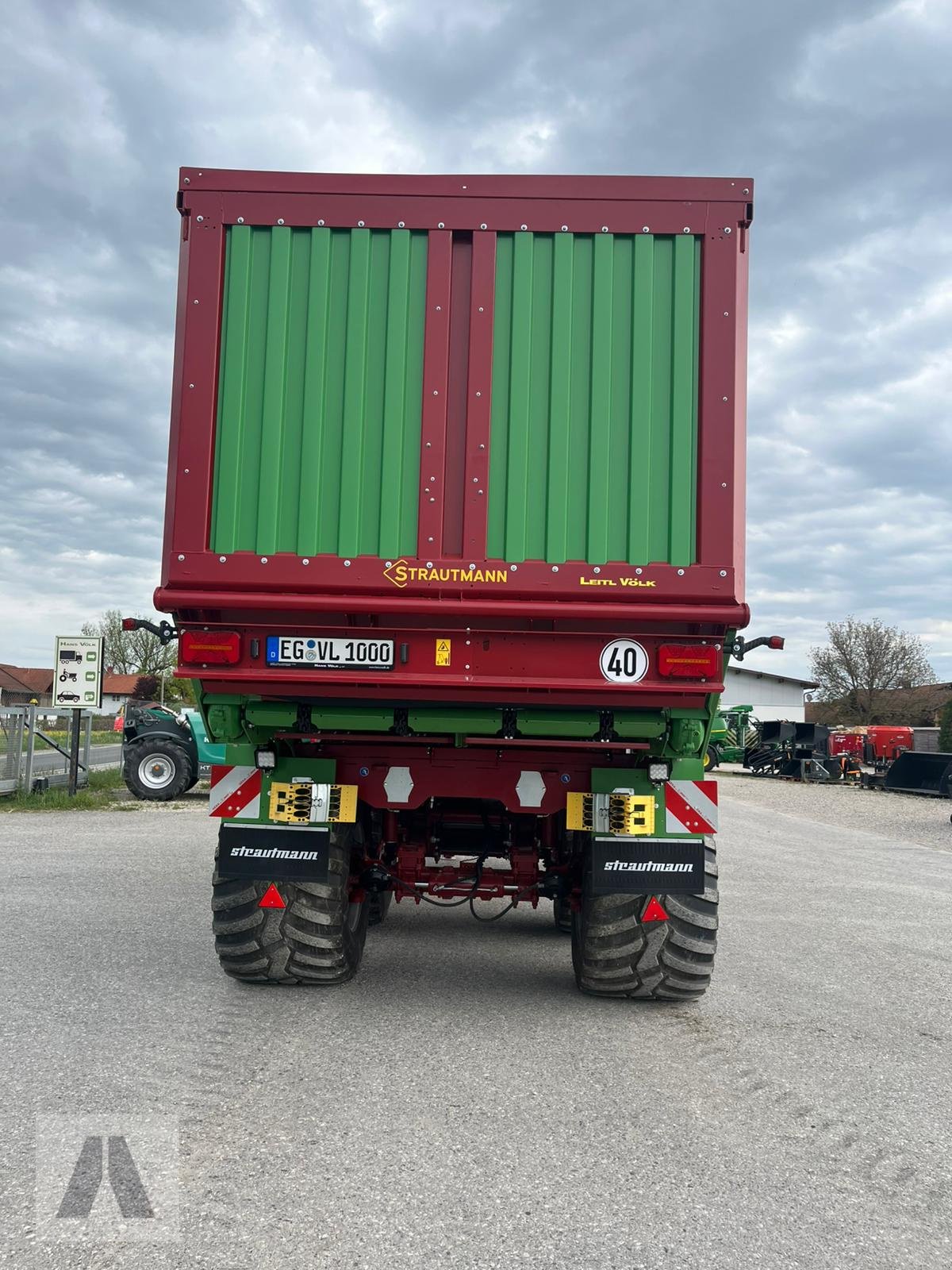 Ladewagen tip Strautmann Magnon CFS 8-410, Neumaschine in Eggenfelden (Poză 7)