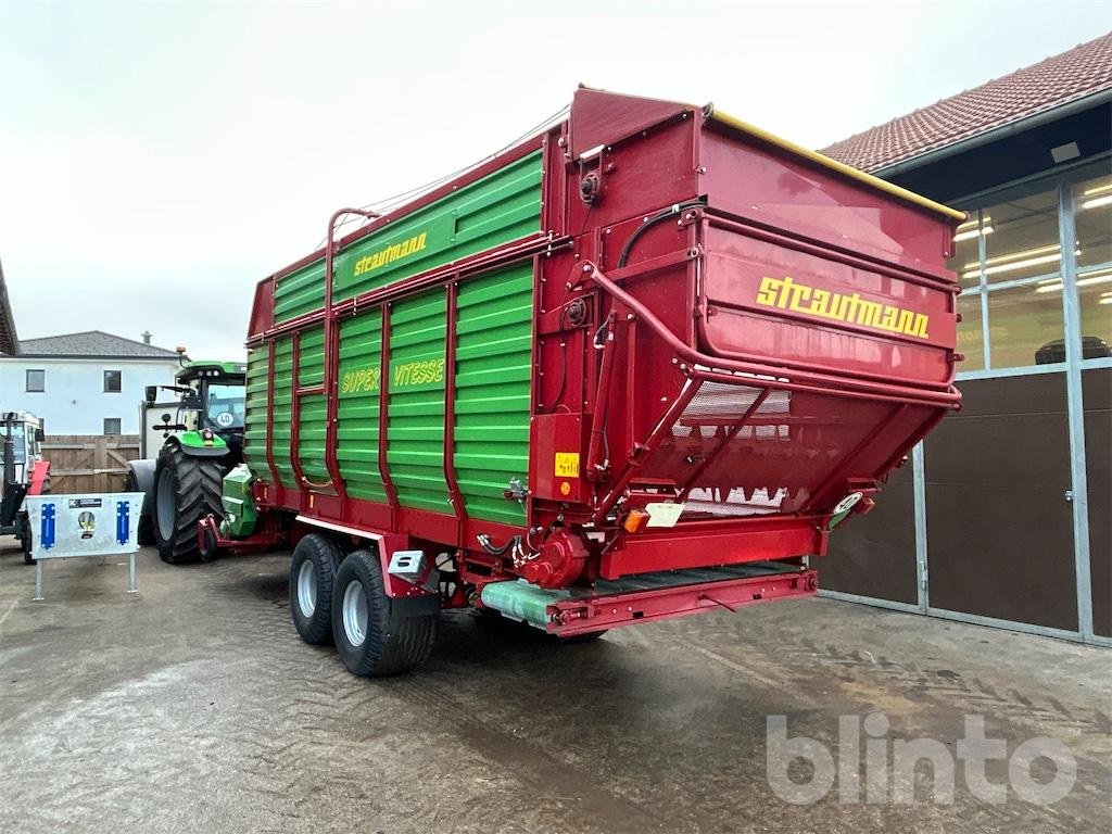 Ladewagen Türe ait Strautmann Super Vitesse 2 Do, Gebrauchtmaschine içinde Düsseldorf (resim 3)