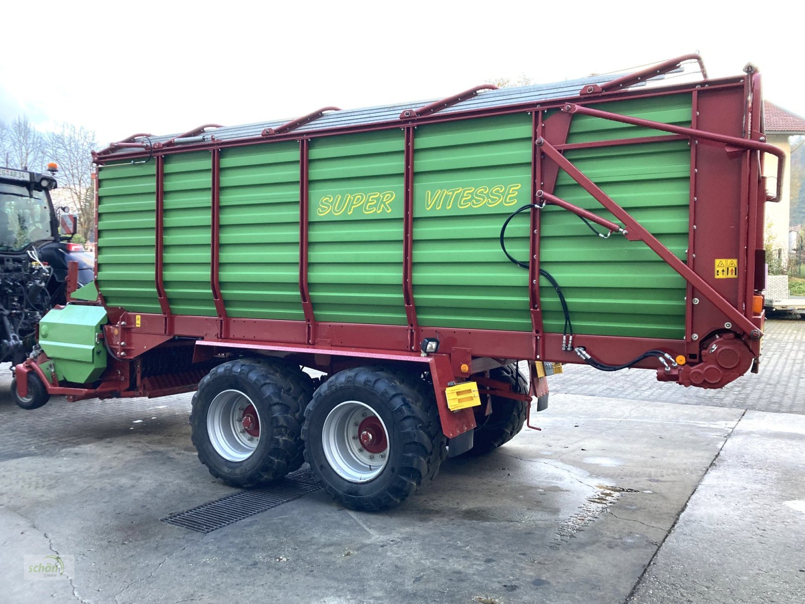 Ladewagen des Typs Strautmann Super-Vitesse 2 H - mit großem Fahrwerk und Nachlauflenkachse, Gebrauchtmaschine in Rinchnach (Bild 2)