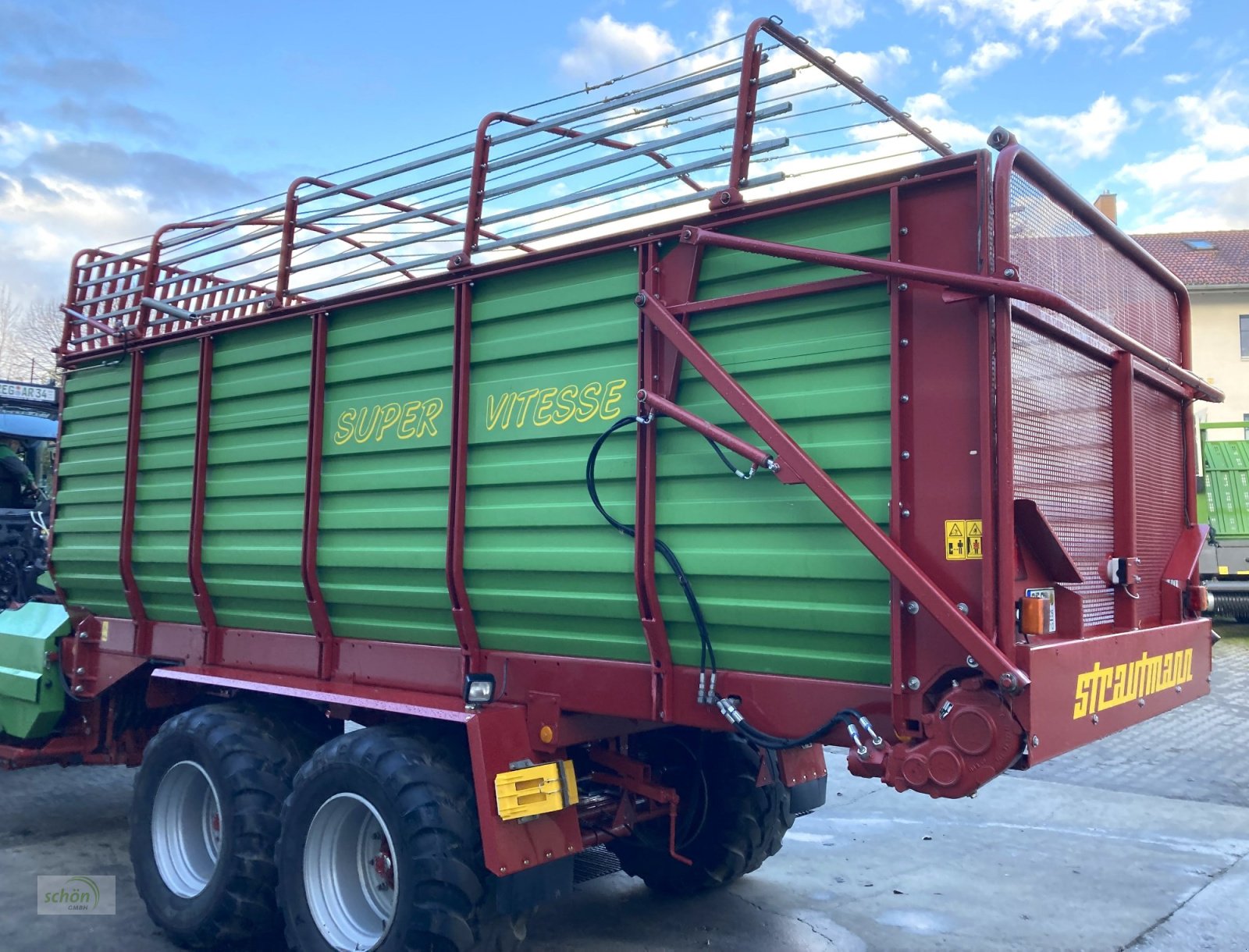 Ladewagen des Typs Strautmann Super-Vitesse 2 H - mit großem Fahrwerk und Nachlauflenkachse, Gebrauchtmaschine in Rinchnach (Bild 3)