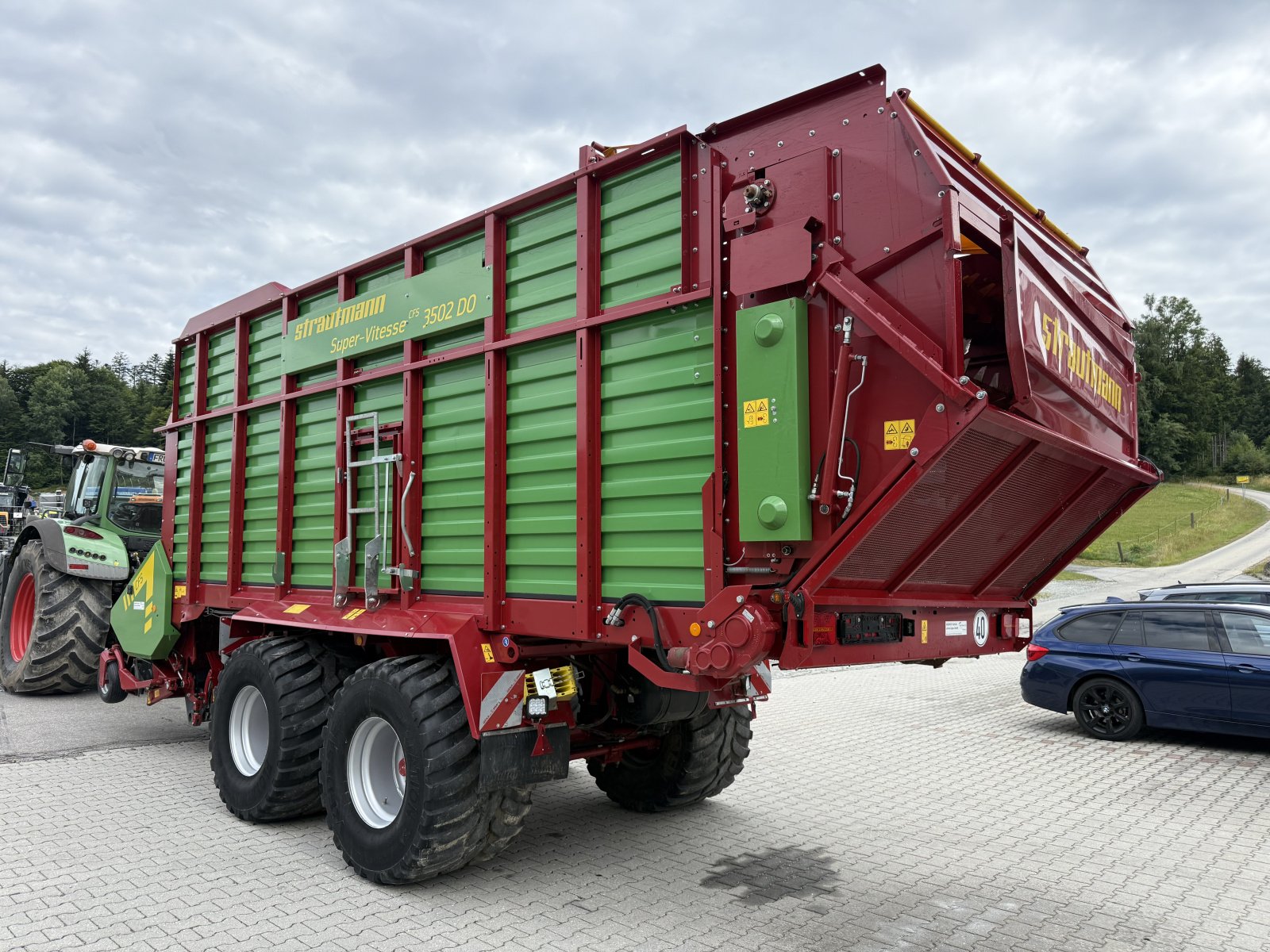 Ladewagen от тип Strautmann Super Vitesse CFS 3502 DO Unfall, Gebrauchtmaschine в Neureichenau (Снимка 3)