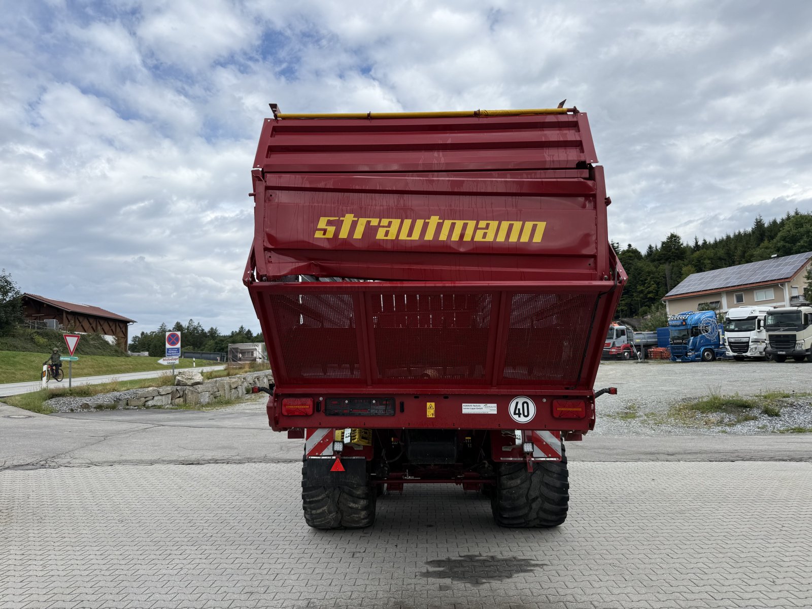 Ladewagen от тип Strautmann Super Vitesse CFS 3502 DO Unfall, Gebrauchtmaschine в Neureichenau (Снимка 4)