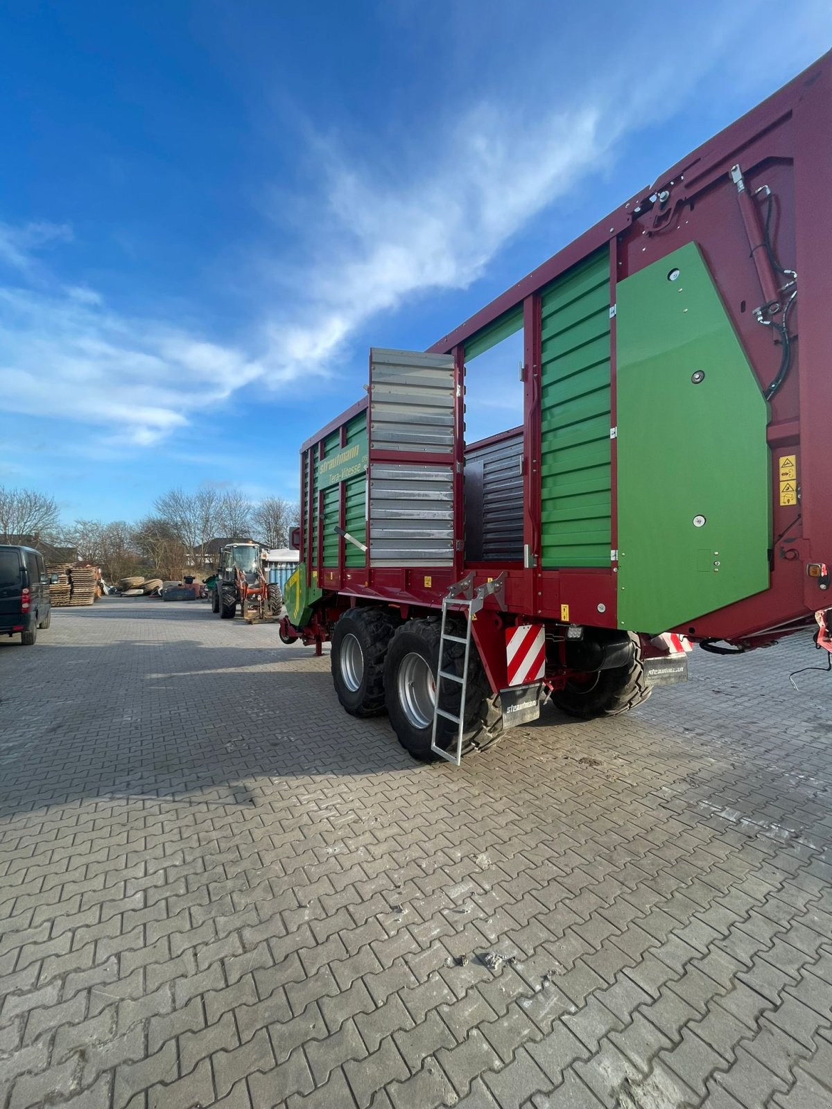 Ladewagen of the type Strautmann Tera Vitesse 4201 DO, Gebrauchtmaschine in Zetel (Picture 10)