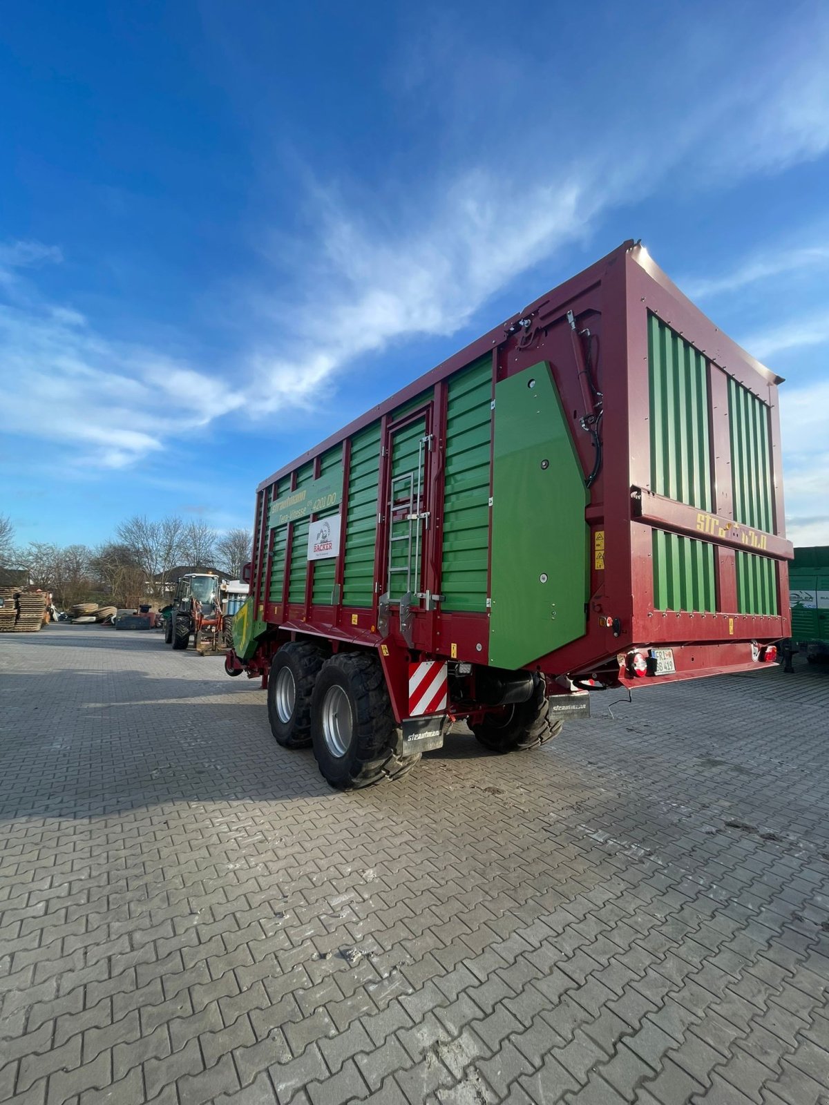 Ladewagen of the type Strautmann Tera Vitesse 4201 DO, Gebrauchtmaschine in Zetel (Picture 12)