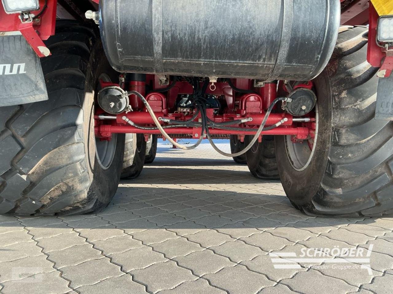 Ladewagen del tipo Strautmann TERA-VITESSE CFS 4601 DO, Gebrauchtmaschine en Hemmoor (Imagen 17)