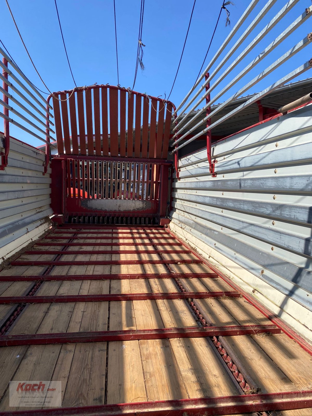 Ladewagen des Typs Strautmann Vitesse 260, Gebrauchtmaschine in Neumarkt / Pölling (Bild 7)