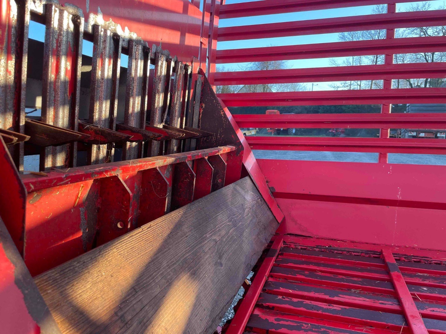 Ladewagen tipa Supertino Autochargeuse CA702S . Supertino, Gebrauchtmaschine u SAINT CLAIR SUR ELLE (Slika 8)