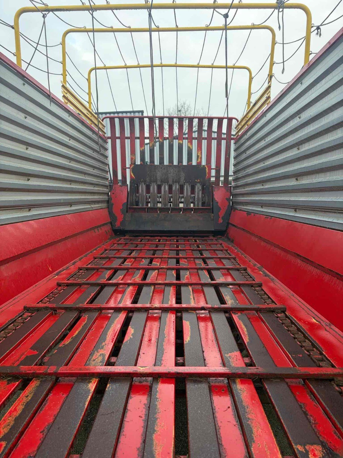 Ladewagen от тип Supertino Autochargeuse CA702S . Supertino, Gebrauchtmaschine в SAINT CLAIR SUR ELLE (Снимка 3)